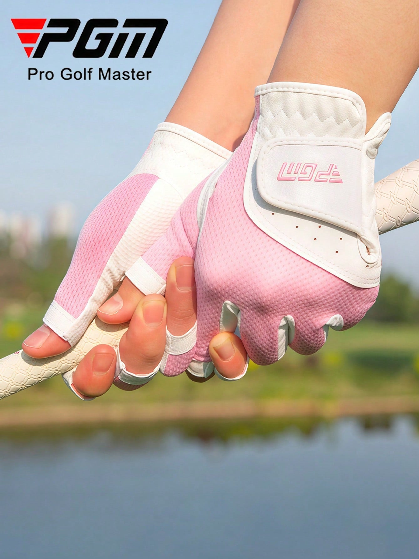 Breathable Sweat-Wicking Golf Gloves With Adjustable Hook And Loop Fingerless Microfiber Golf Glove For Female Players Aesthetic Golf Grips For Summer Training Session High-Elasticity Soft Grip Lightw