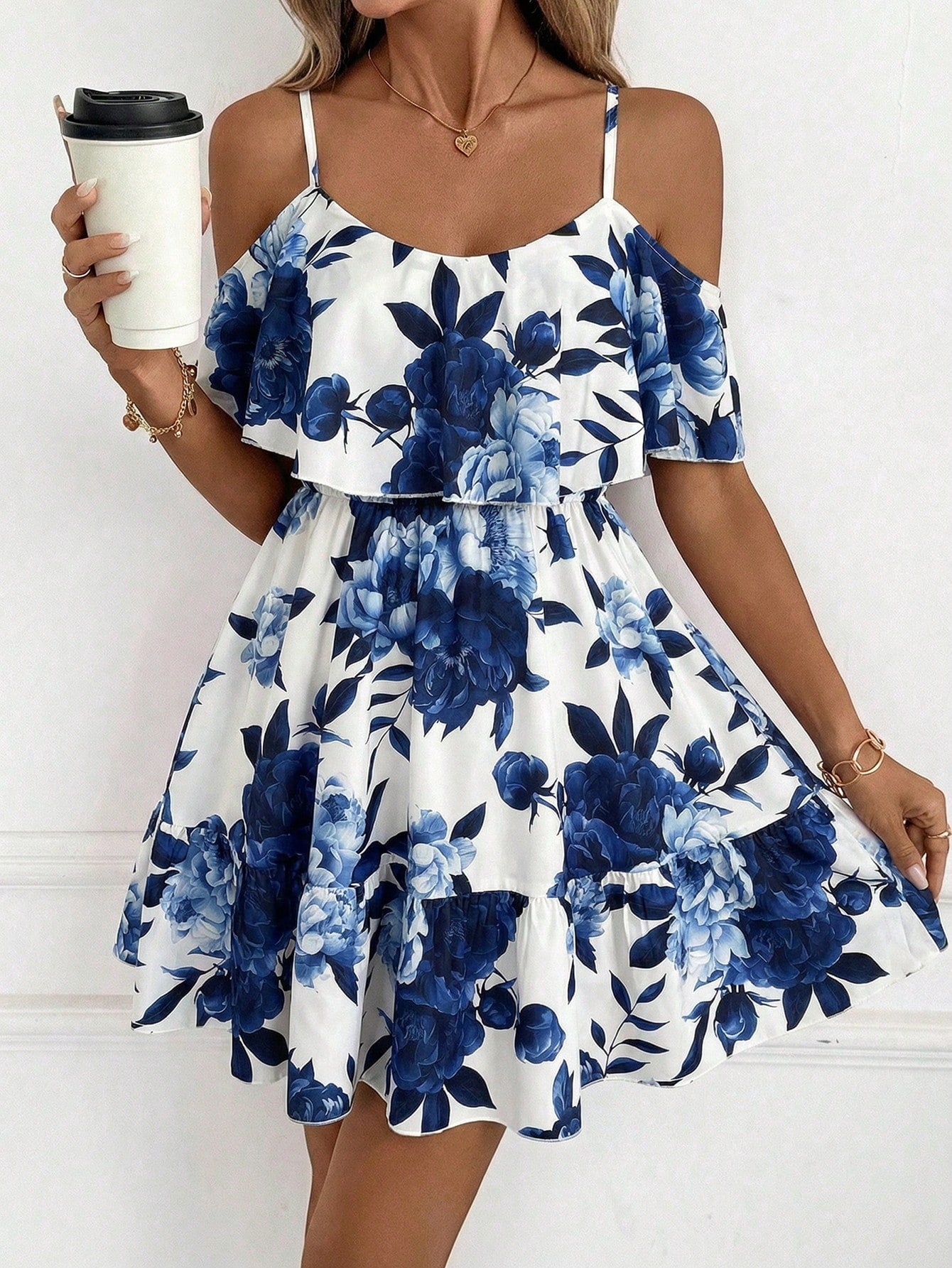 Clasi Women's White And Blue Floral Ruffle Off-Shoulder Short Sleeve Elegant Mini Dress,Boho Summer Holiday Vacation Holiday For Daily Wear And