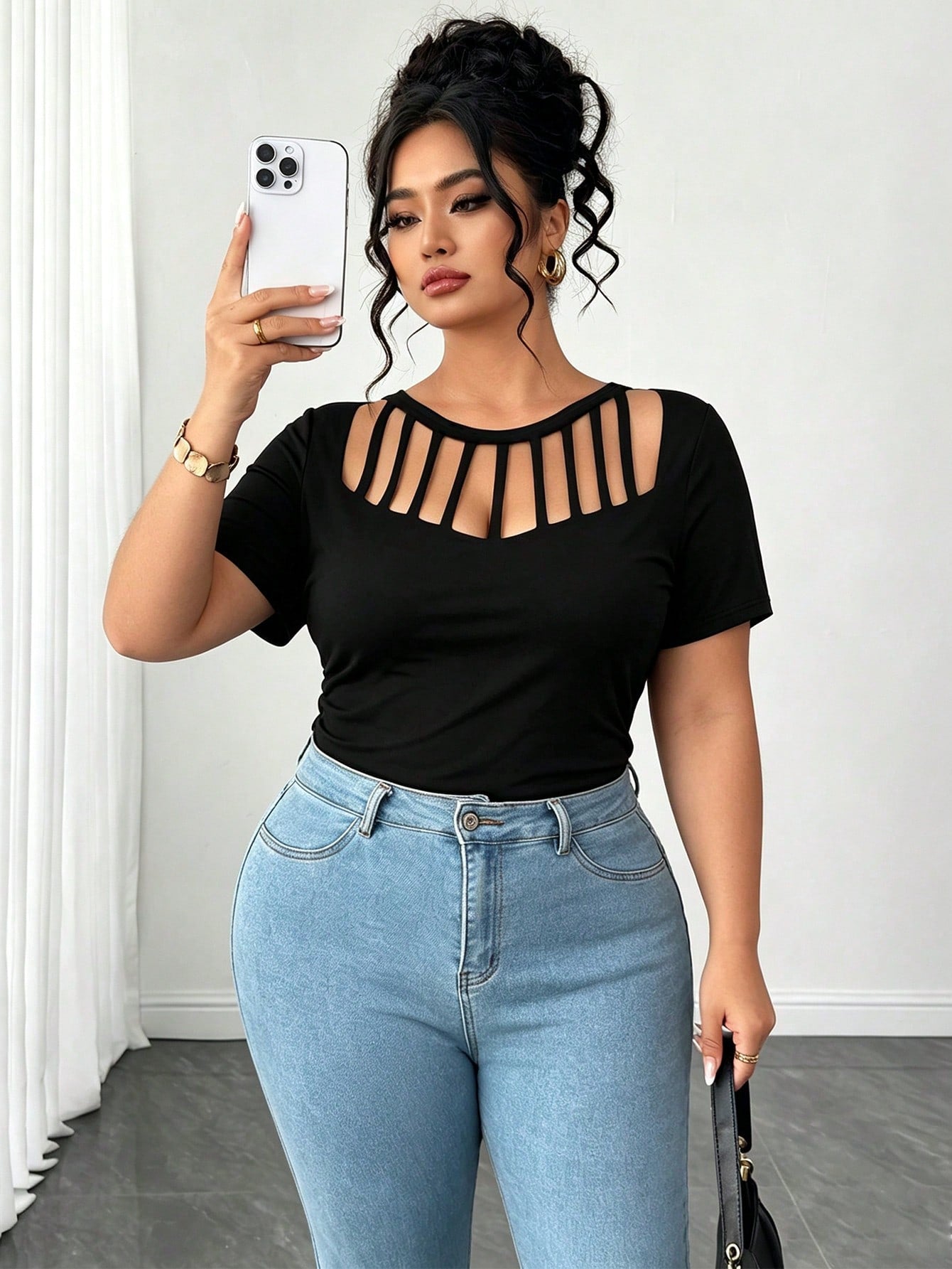 CURVE+ Plus Size Women's Solid Color Cutout Design Short Sleeve Slim Fit T-Shirt