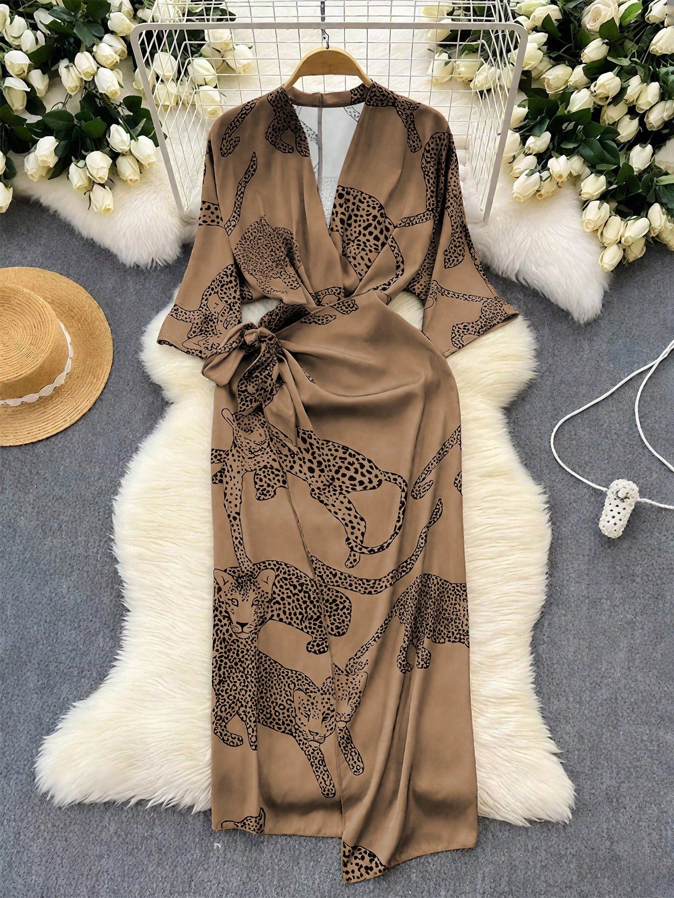 GlowEve Women's Elegant V-Neck Criss-Cross Tie Bow Leopard Animal Print Long Sleeve Midi Dress, Versatile For Commute, Vacation And All Seasons