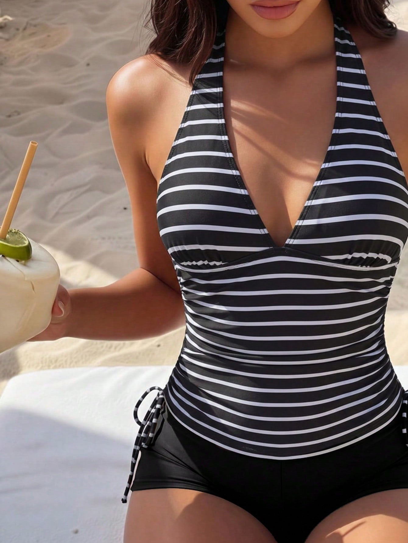 Swim Vcay Women's Striped Colorblock Halter Tankini And Shorts Two-Piece Swimsuit Set, Suitable For Summer Vacation And Beach