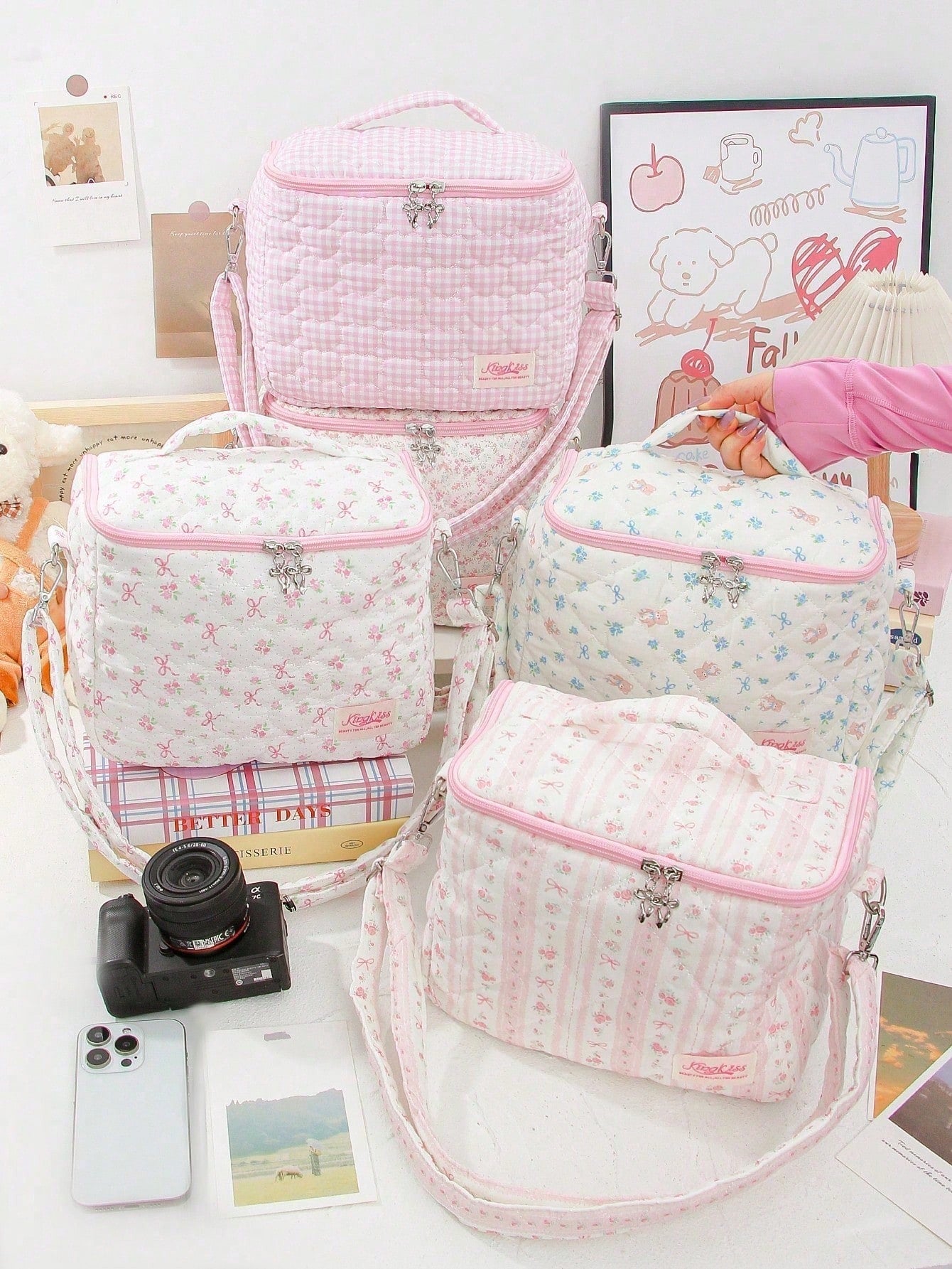 1 Piece Quilted Floral Camera Bag Digital Camera Bag Travel Camera Prot Anti-Shock Digital Camera Case Compatible Protector Travel Camera Lens Carry Case Professional DSLR/SLR/Mirrorless Camera Case W