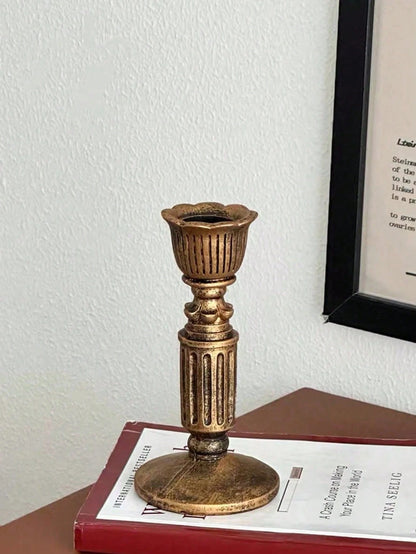 1 Set Vintage French Antique Candlestick/Candle Holder, High-End Home Art Candle Holder Base, Candlelight Dinner Decoration, Table Decoration, Desk Decoration, Create Romantic Atmosphere, Patio Decora