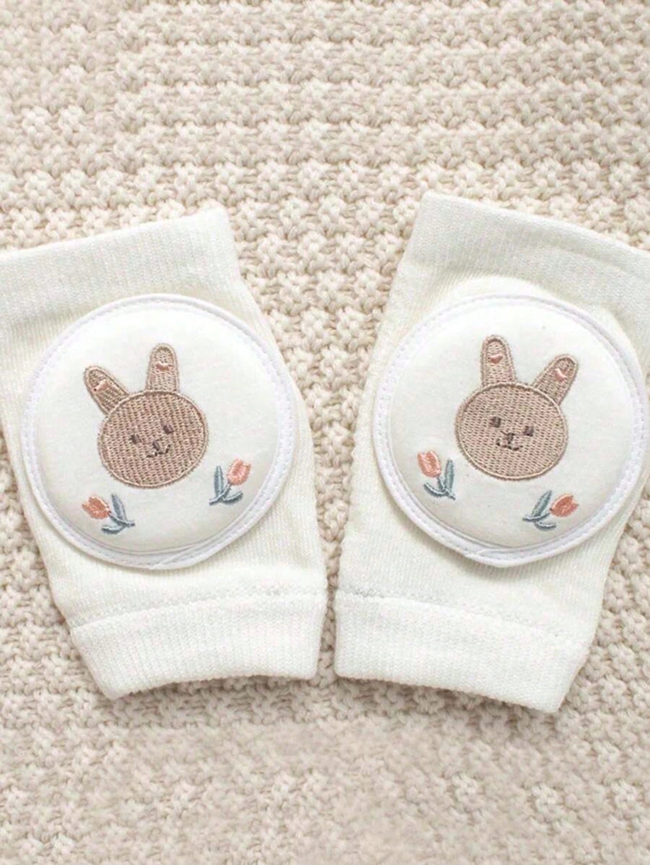1pair Baby Crawling Knee Pads, With Embroidery Design, Anti-Slip Breathable Mesh Material, Suitable For 0-3 Years Old Infants For Crawling, Learning To Walk, Outdoor/Indoor Activities, And Slip Resist