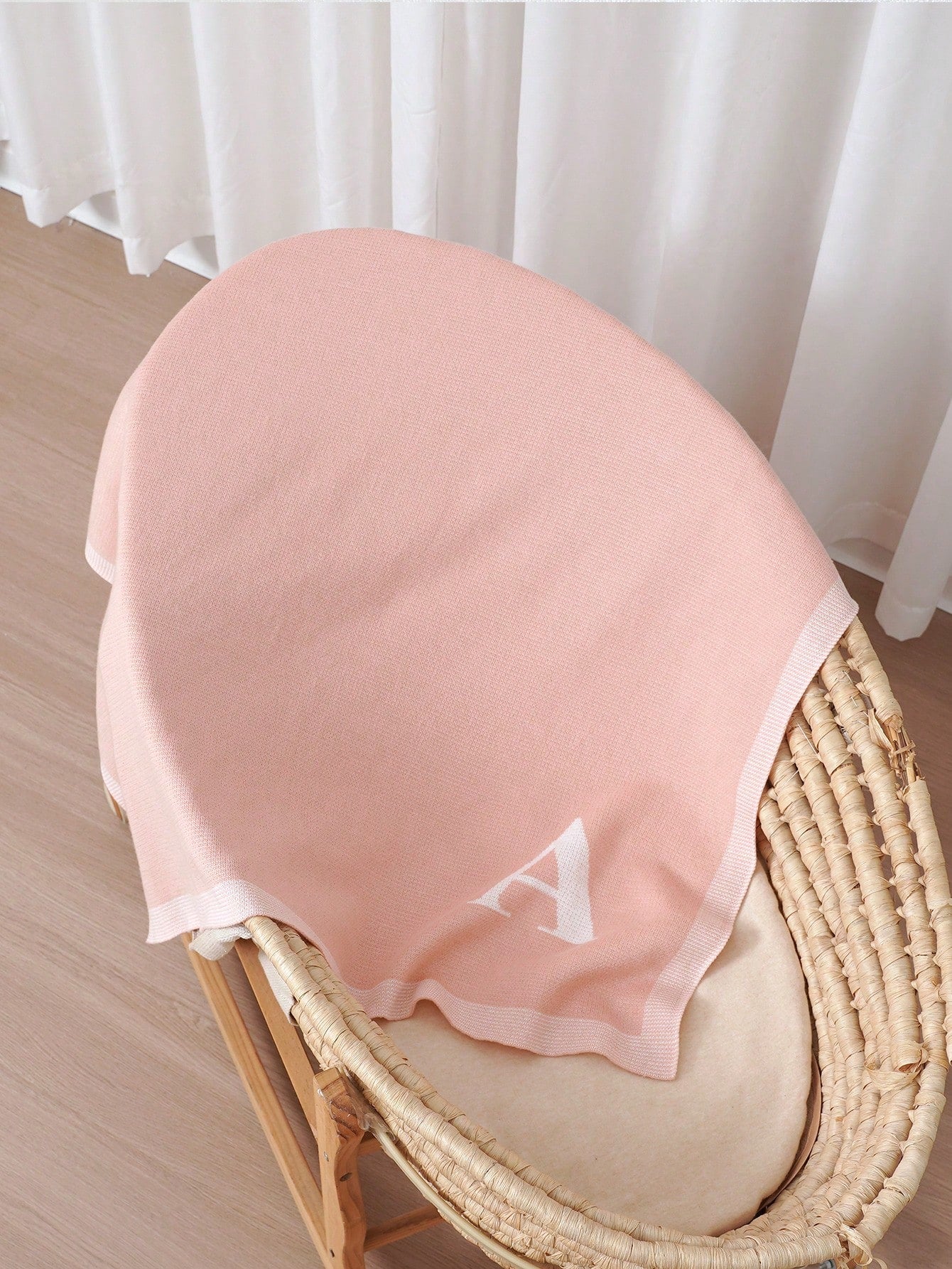 1pc 26 Letter Knitted Baby Blanket, Personalized Soft Infant Throw Blanket For All Seasons