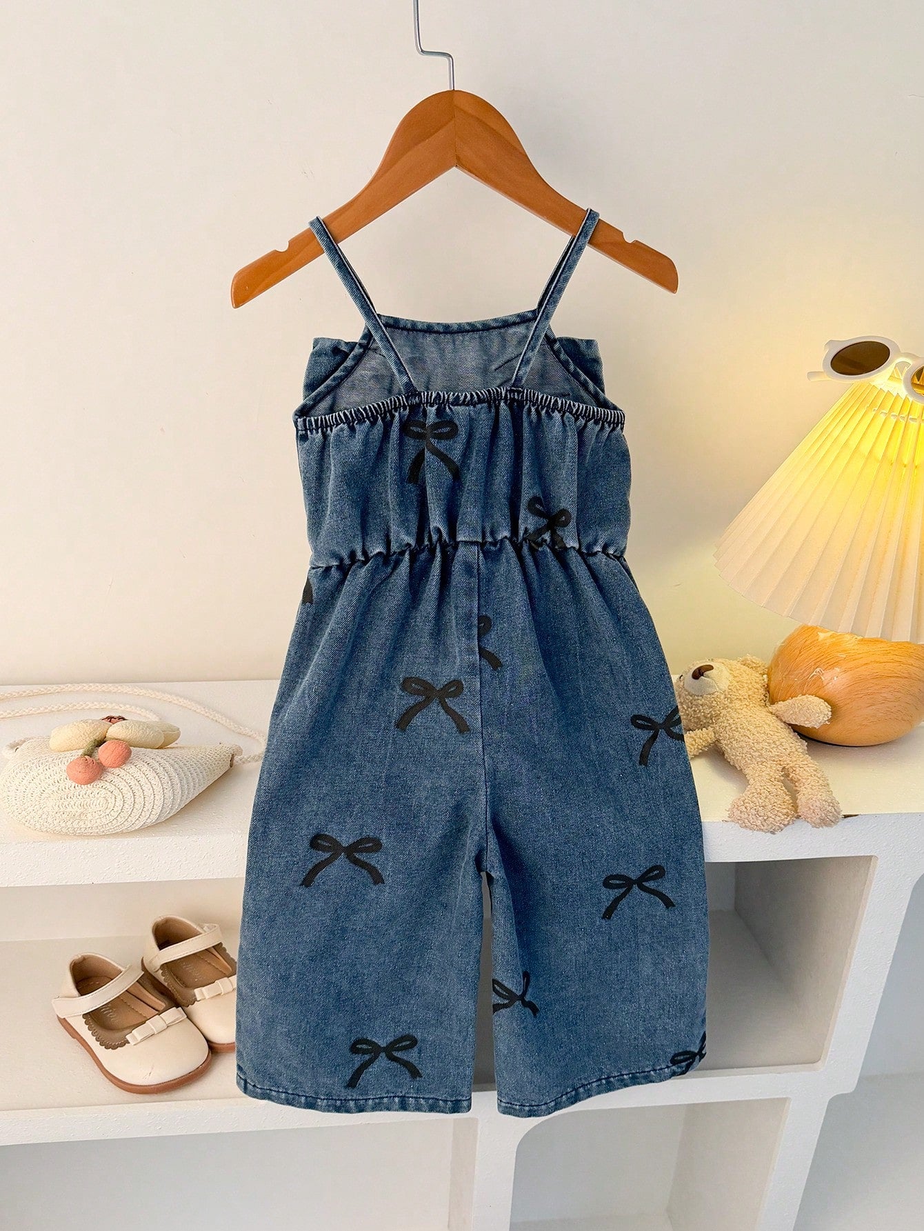 1pc Baby Girls' Fashionable Street Style Sweet Blue Jumpsuit With Big Bow Decor & Bow Print, Suitable For Street, Photoshoot, School Outfit