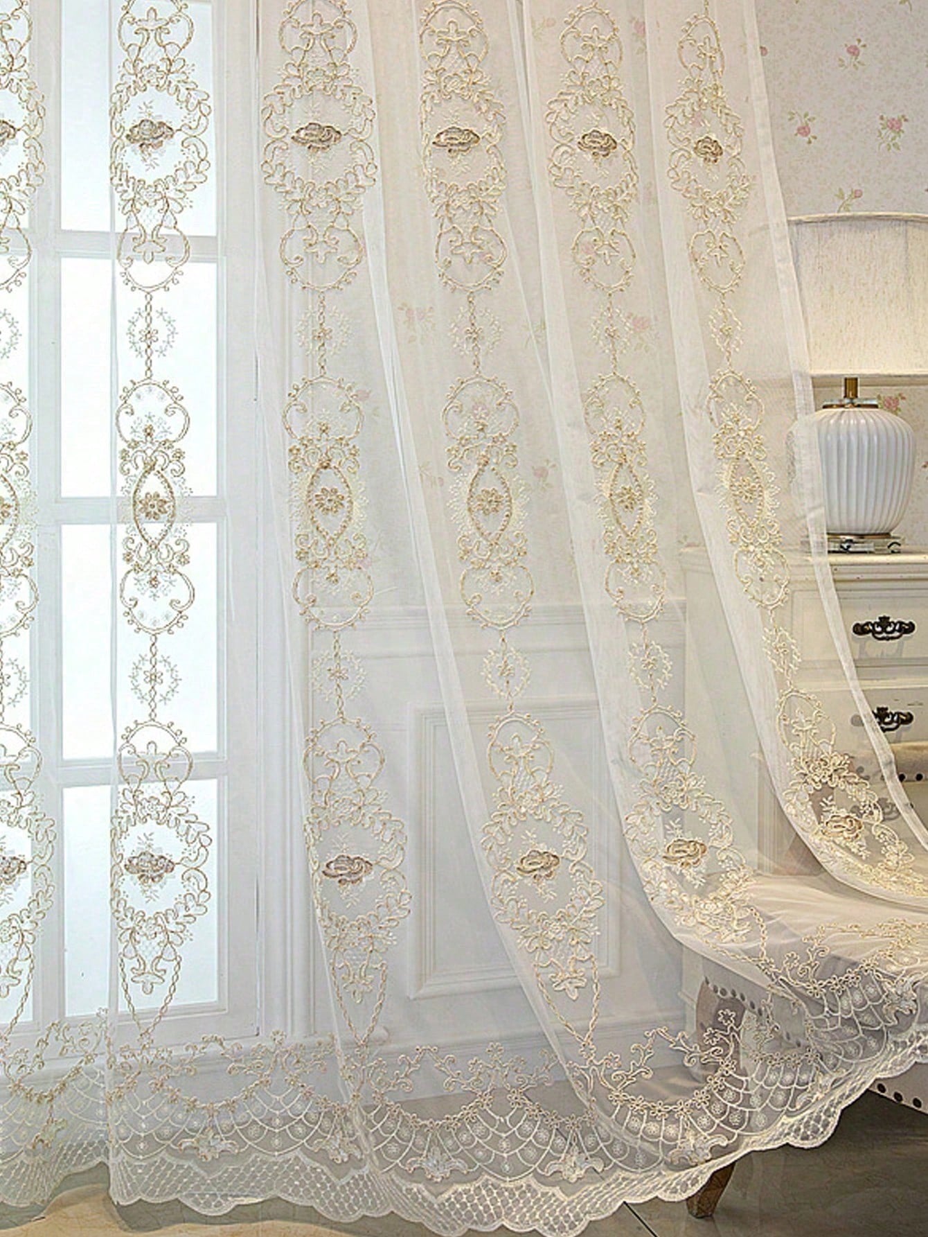 1PC Children's Room 3D European Style Floral Lace Sheer Curtain, Grommet Top With Lace Trim, All-Season Universal Window Curtain, American Princess Room Balcony Soft Light-Blocking Translucent Sheer