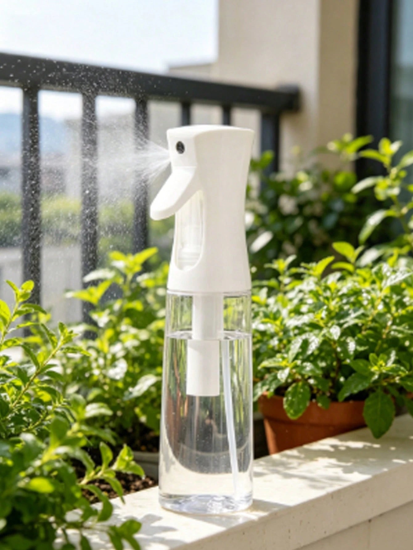 1pc Continuous Spray Bottle- Ultra Fine Mist Sprayer, Suitable For Hair Care, Home Cleaning, Plant Care, Household Items (1 Pack), Handheld Steam Iron Spray Bottle, Simple Bathroom Liquid Cleaner, Cl