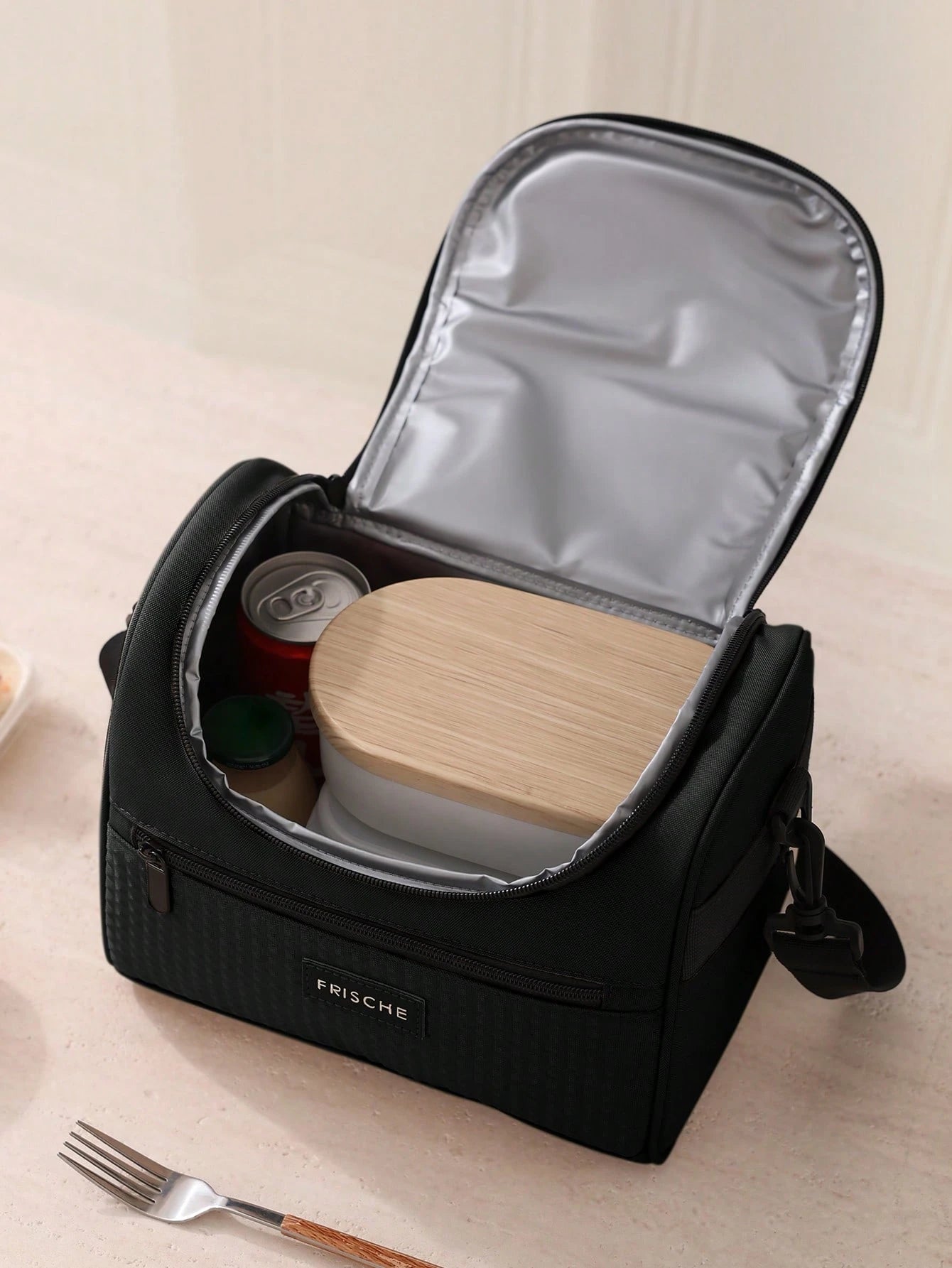 1pc Insulated Lunch Bag, 8L Large Capacity Waterproof Leak-Proof Lunch Tote Bag Portable Cooler Bag, Thickened Shoulder Strap Picnic Cooler Bag- Reusable, Adjustable Shoulder Strap, With Handle And Z