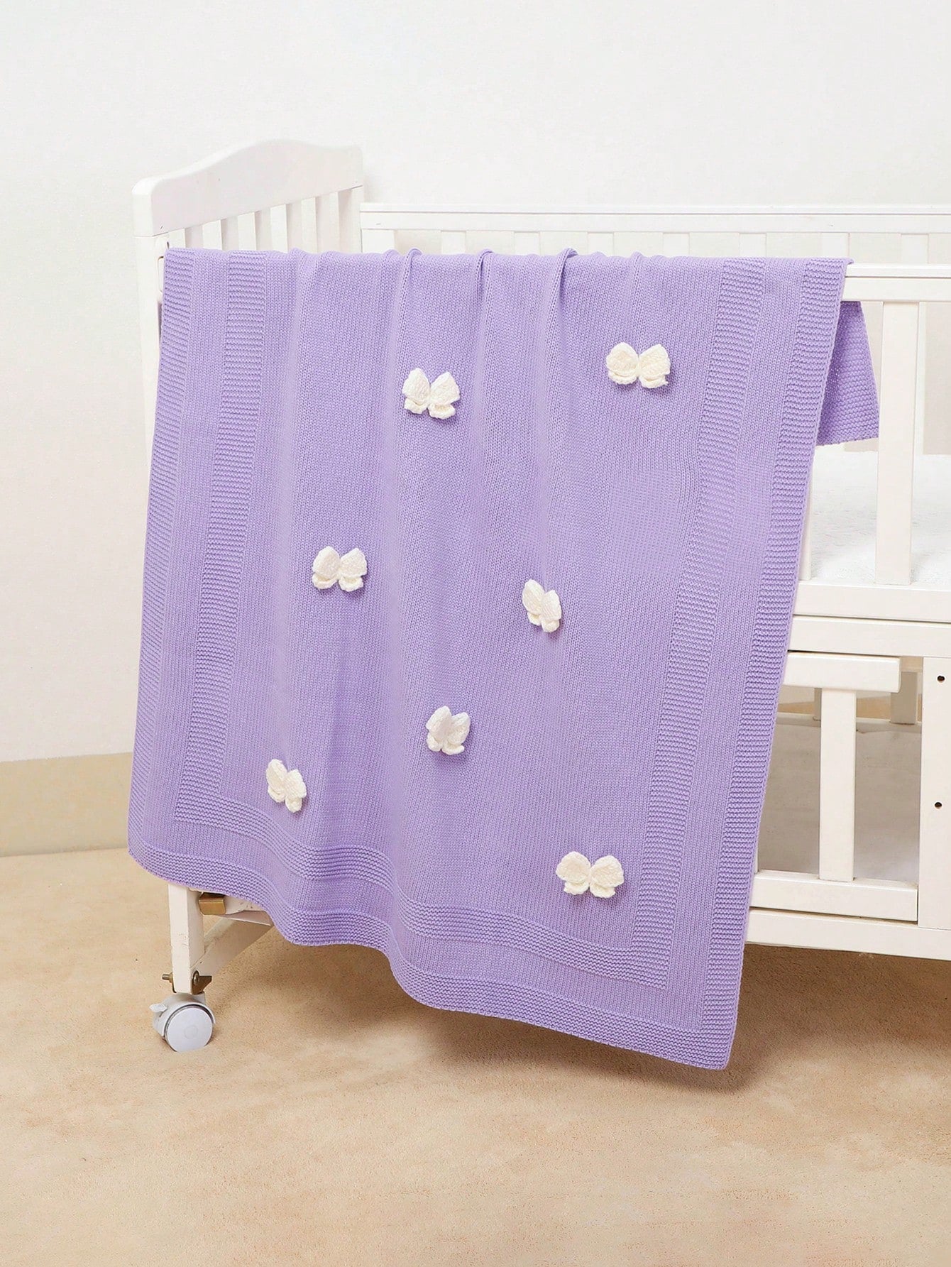 1pc Knitted Baby Blanket With Exquisite 3D Bow Decor, Sweet Baby Swaddle Blanket, Casual Minimalistic Design, Suitable For All Seasons
