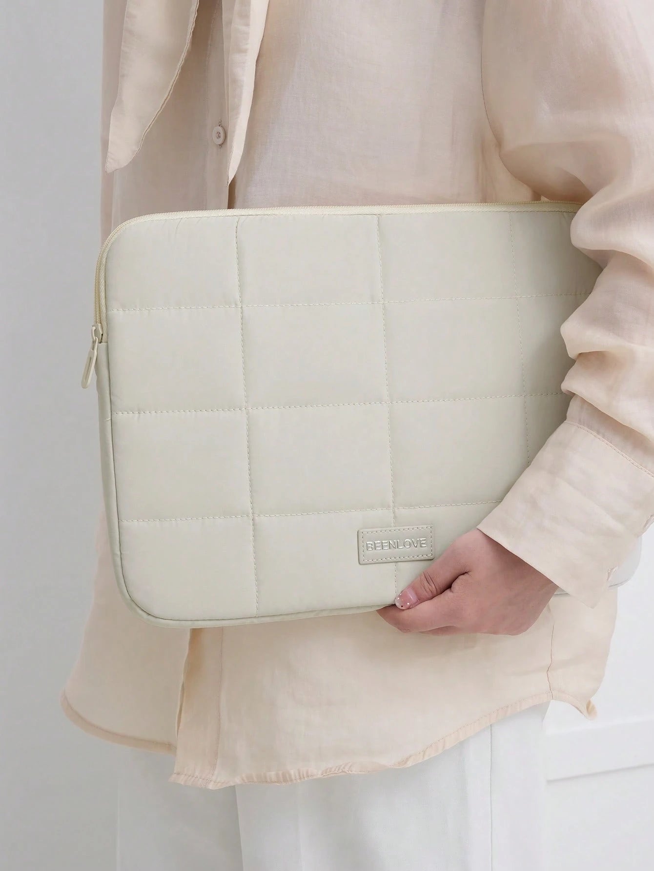 1pc Quilted 14/15.6 Inch Laptop Sleeve For Women, Simple Macaron Color Laptop Bag With Grid, Lightweight Inner Bag For Tablets, Shock-Resistant & Wear-Resistant, Suitable For School, Work, Birthday &