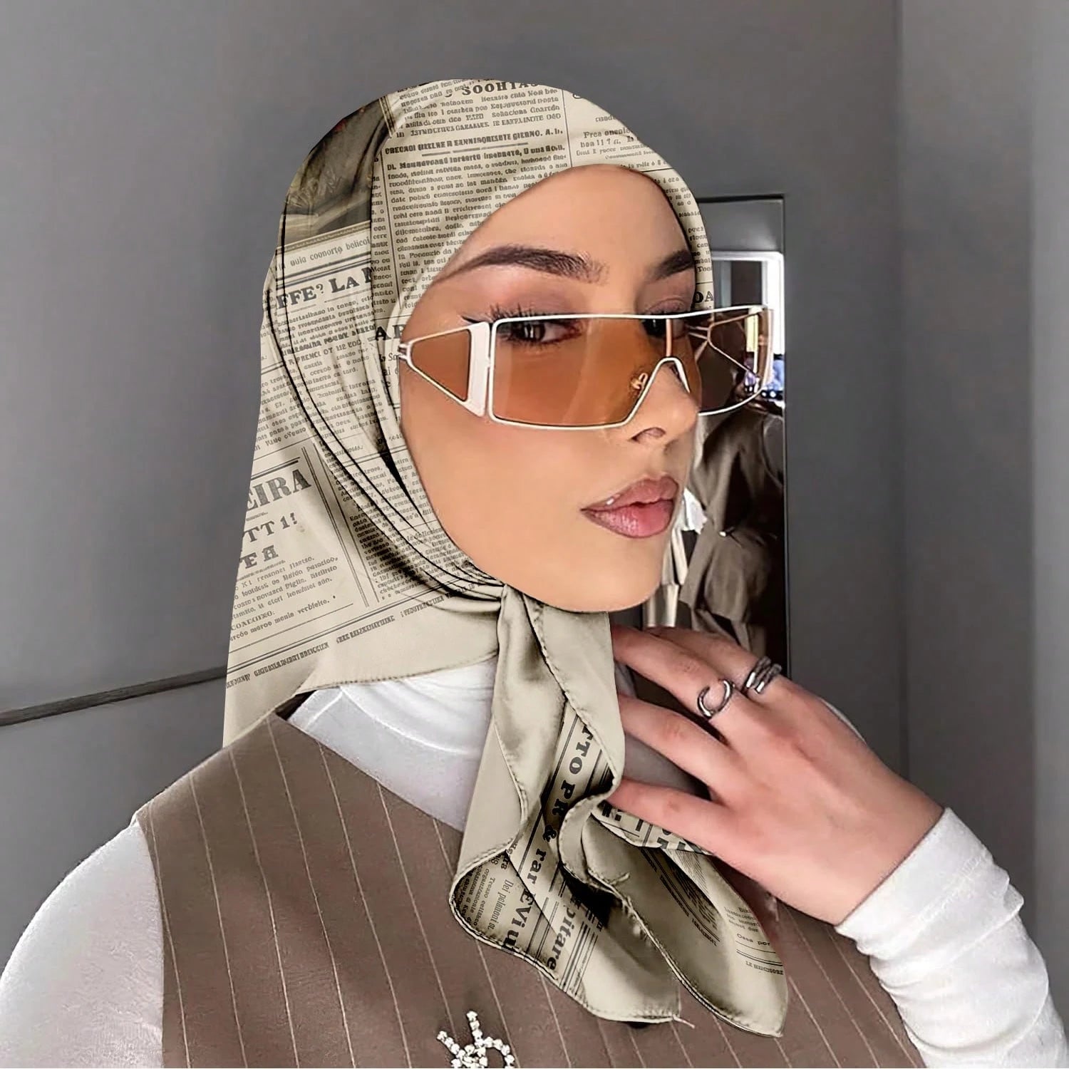 1PC Vintage Newspaper Headscarf Scarf For Women- Soft Head Scarf, Casual Bandana,Hair Wrap, Neck Scarf, Shawl- Fashion Accessories For Women