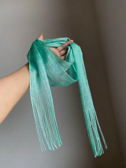 1pc Vintage Niche Seasonal Versatile Scarf With Flowing Ribbons, Simple Tasseled Scarf, Suitable For Party Outfits
