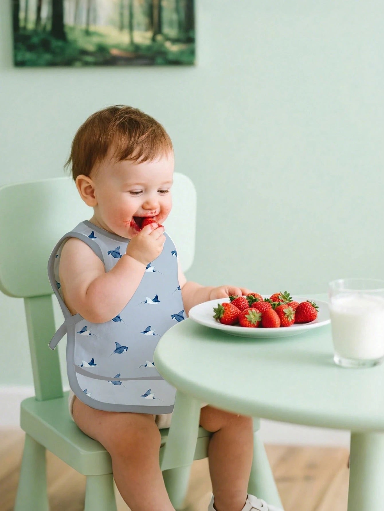 1pc Waterproof & Washable Soft Infant Sleeveless Feeding Bib