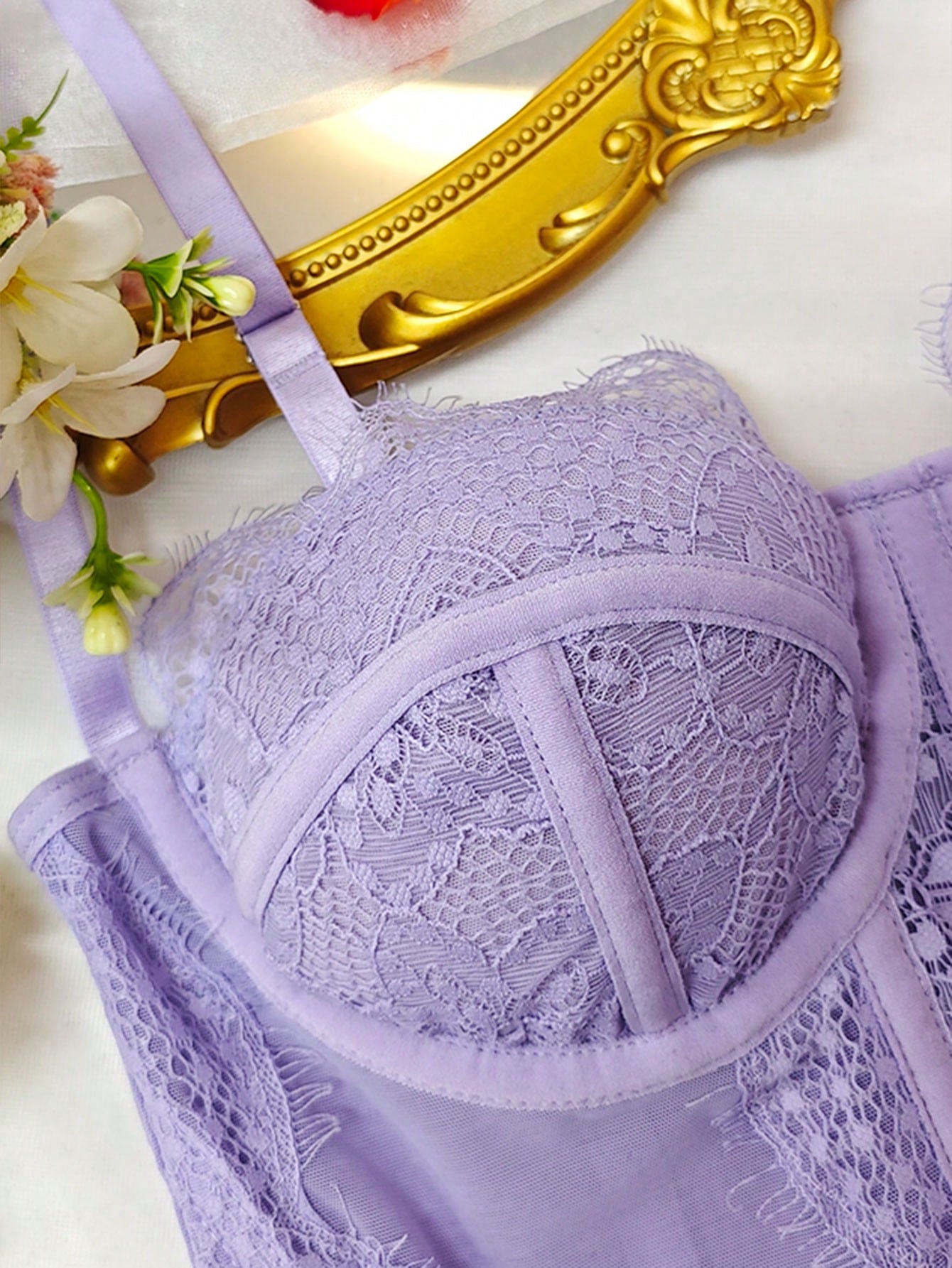 1pc Women's Fashionable Lace Trim Tight Fitting Bustier Crop Top, Sexy Bodycon Camisole Top Corset Top, Suitable For Party, Travel, Gathering, Ch