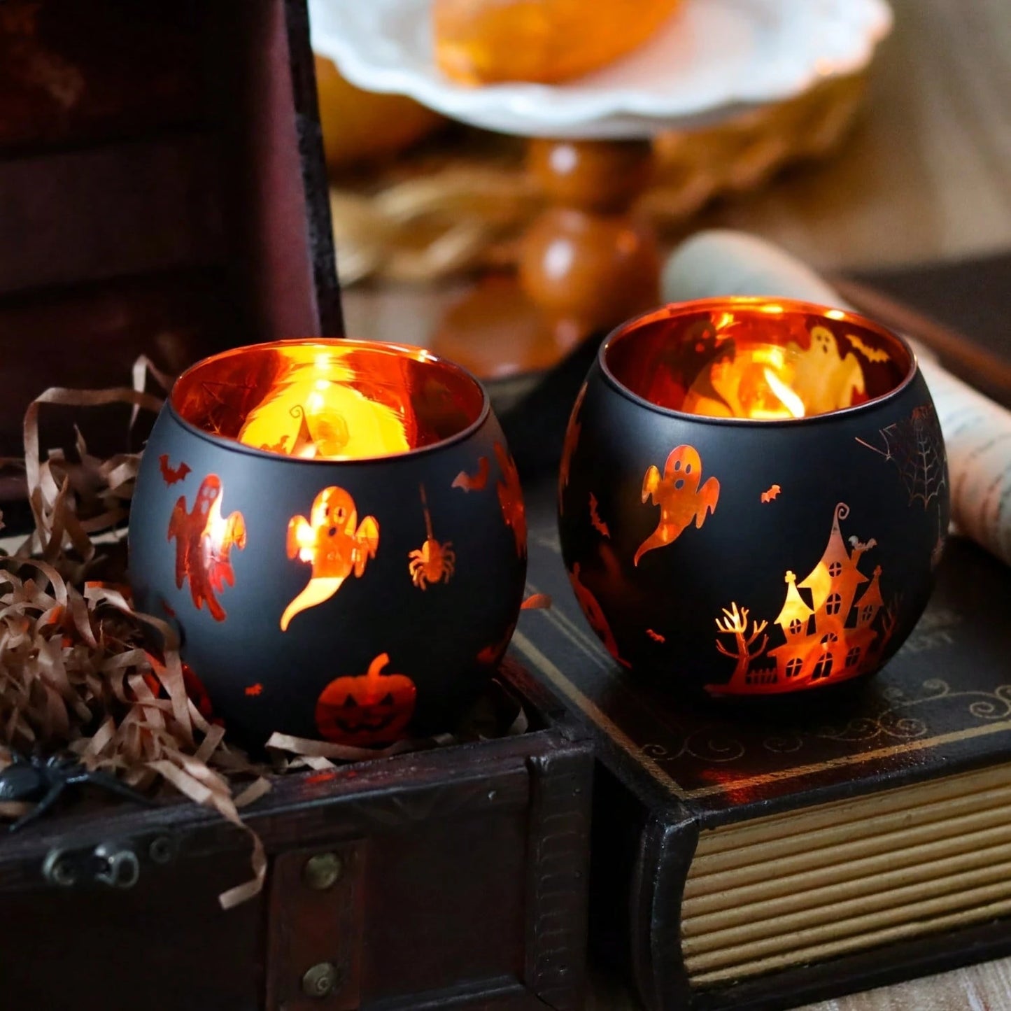 2 Gothic Style Halloween Candlesticks, Halloween Castle Spider Ghost Bat Pumpkin Design Glass Decorations, Ghost Atmosphere Layout Props Halloween Gifts