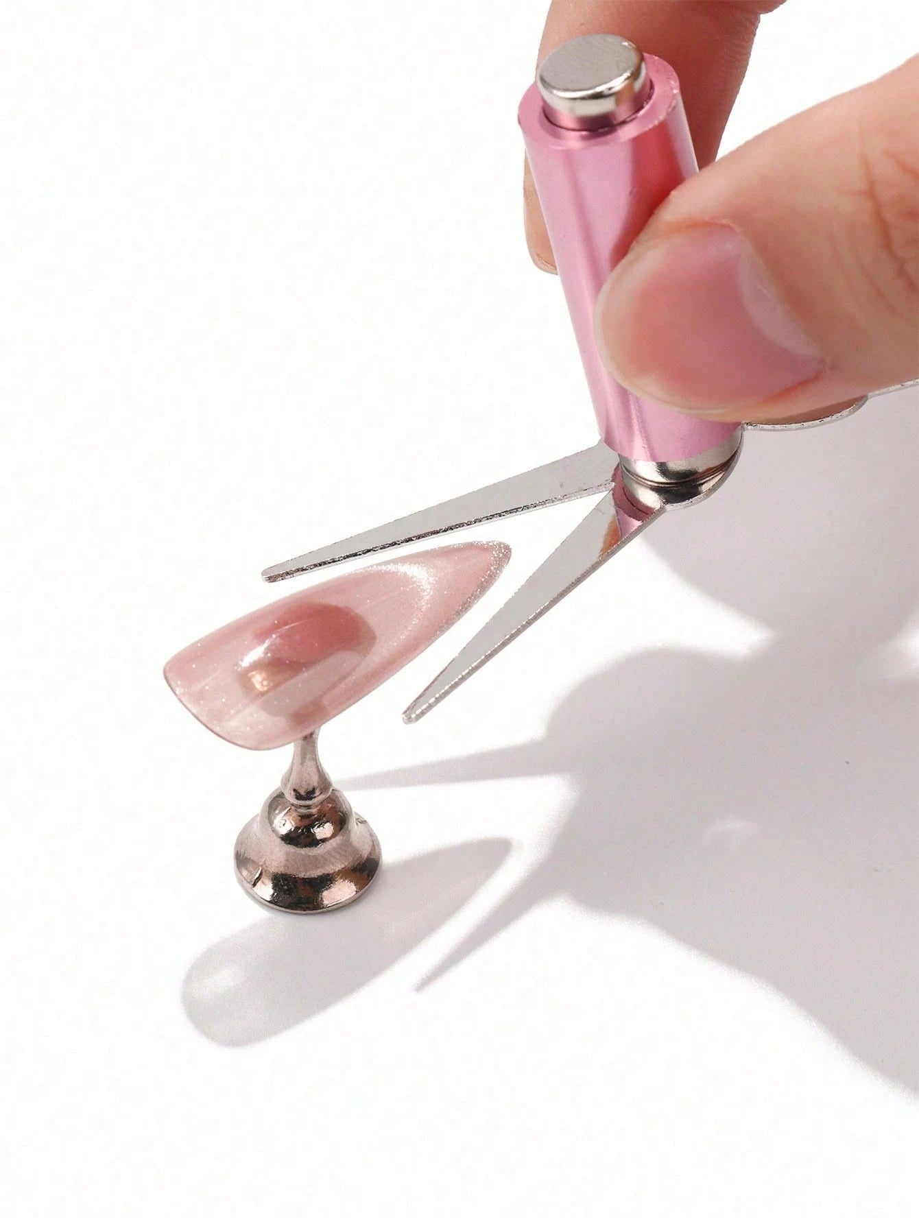 2-In-1 French V-Shaped Cat Eye Magnetic Stick, Strong Magnetic Nail Art Tool, Suitable For Nail Polish Gel, DIY Manicure Accessory