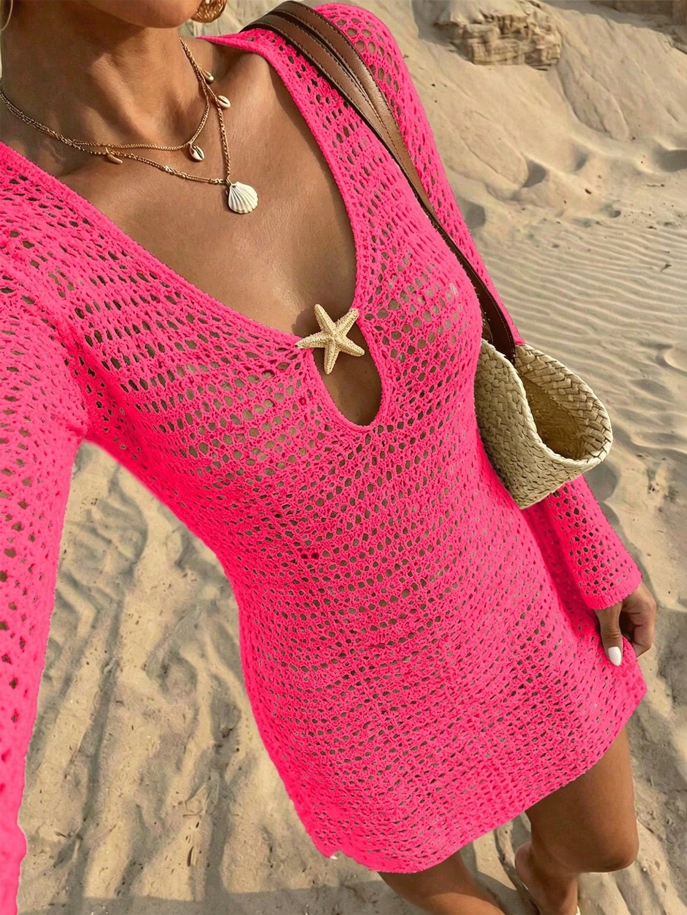 2026 New Spring/Summer Women Casual Elegant Street Style Beach Party Vacation Knit White Top, Suitable For Summer Beach Vacation/Solid Color Beach Dress/Women Beach Coverup/Hollow Metal Decor Coverup