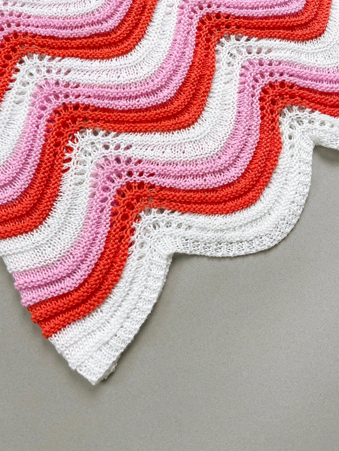 2026 New Women's Summer European And American Fashion Hollow Crochet Sleeveless Tank Top And Casual Beach Shorts Two Pieces Set Vacation, Boho Chic