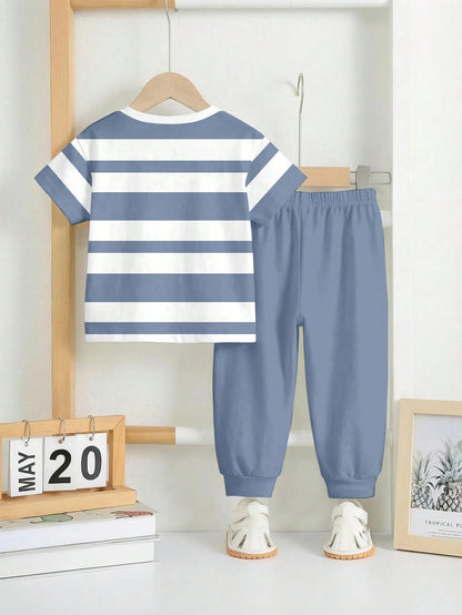 2pcs/Set Baby Boys Loose Casual Sports Outfit,Short Sleeve T-Shirt And Pants,Suitable For Spring&Summer,Classic Striped Print Cute Bear Size 6-7