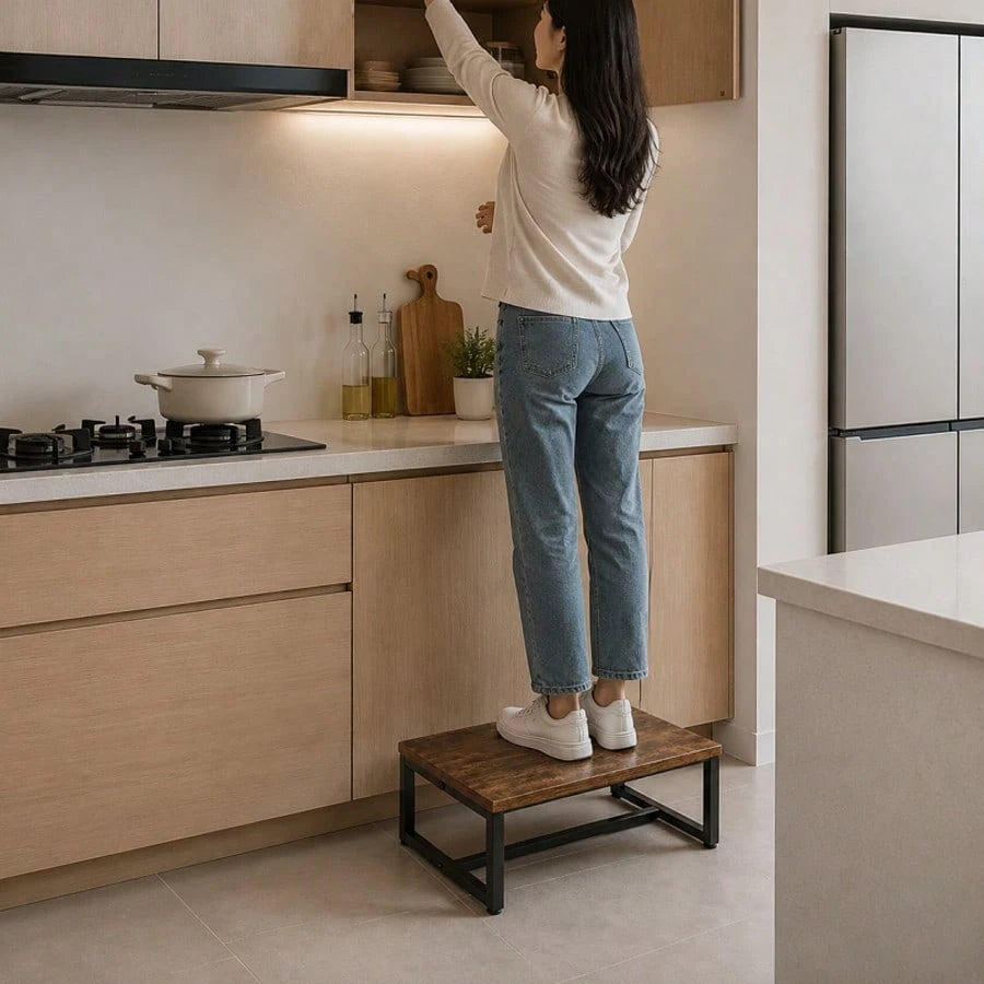 600lb Heavy-Duty Step Stool, Single-Step Adult Step Stool, Low Platform Assist Step, Bedside Stool, Footstool, Wooden Top Small Bench, Reinforced Metal Frame With Non-Slip Feet