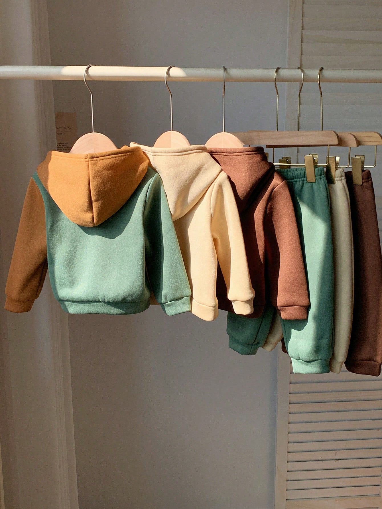 6pcs/Set Baby Boy Cute Colorblock Hooded Sweatshirt & Jogger Pants Tracksuit,Sage Green,Autumn,Casual,Page Boy,Back-To-School Winter Clothes Multipack