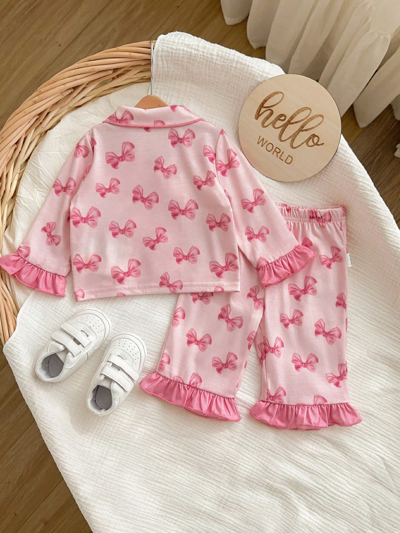 Adorably Cute Newborn Baby Boy Button Up Bear Print Long Sleeve Top And Pants Soft Sleepwear Comfortable Pajama Set Neutral