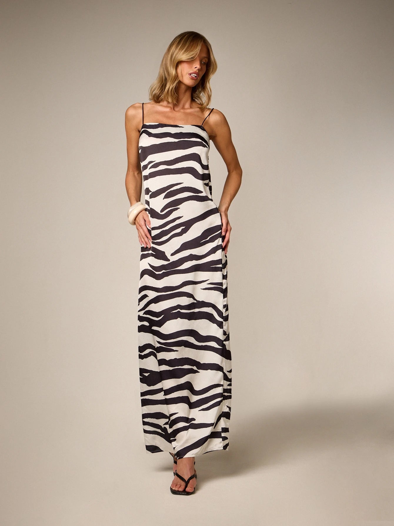 AiiRZ Zebra Print Square Neck Maxi Dress With Thin Straps Sleeveless Animal Print Floor Length Summer Vacation Beach Resort Sundress