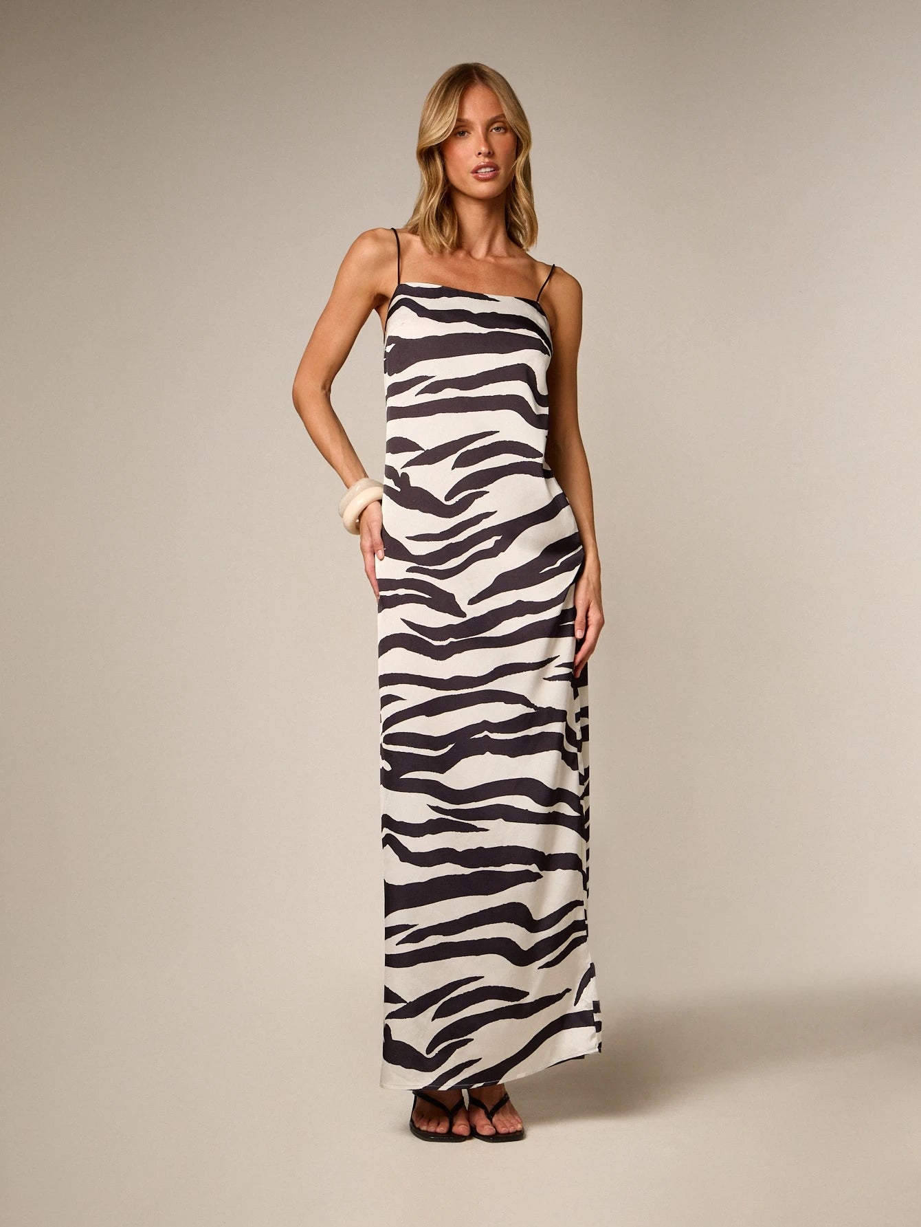 AiiRZ Zebra Print Square Neck Maxi Dress With Thin Straps Sleeveless Animal Print Floor Length Summer Vacation Beach Resort Sundress