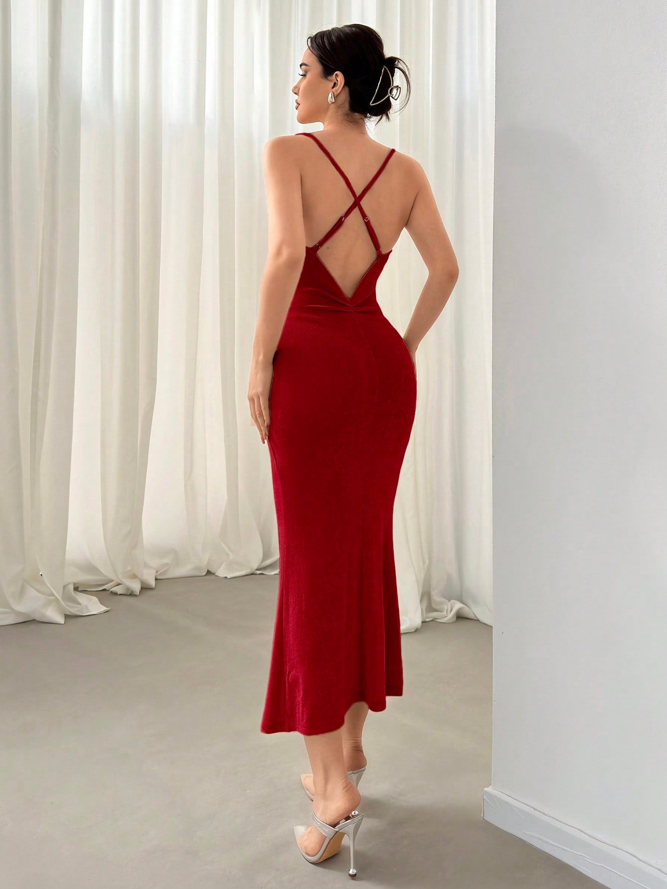 Aloruh Texture-Criss Cross Backless Bodycon Dress With Bodycon Design, For Women, Elegant Party Wear