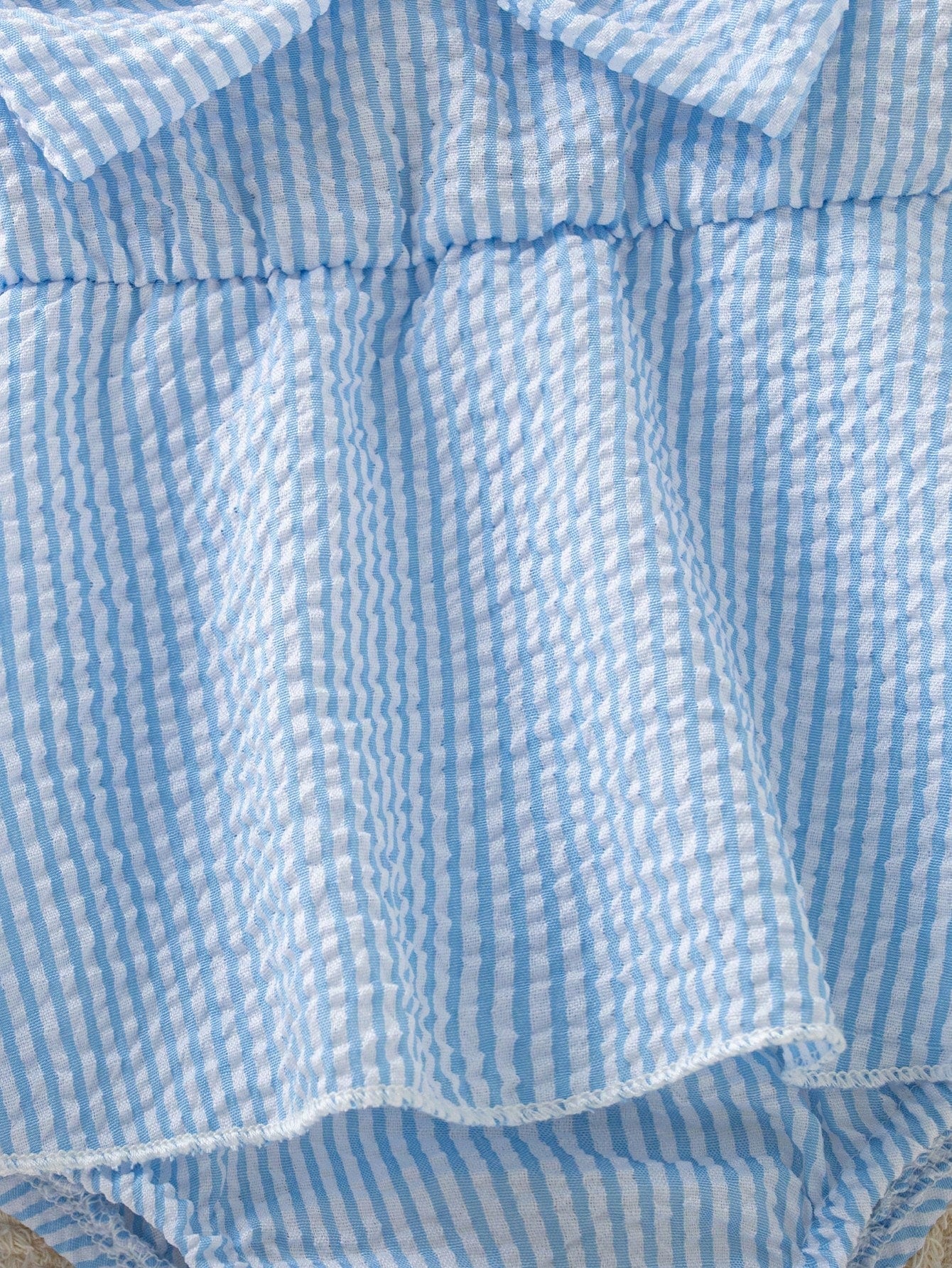 Autumn/Winter Baby Girl Striped Bodysuit With Large Bow Flutter Sleeves, Versatile Outing Outfit For Infants And Toddlers, Comes With Sun Hat, Newborn Spring/Autumn Holiday Gift