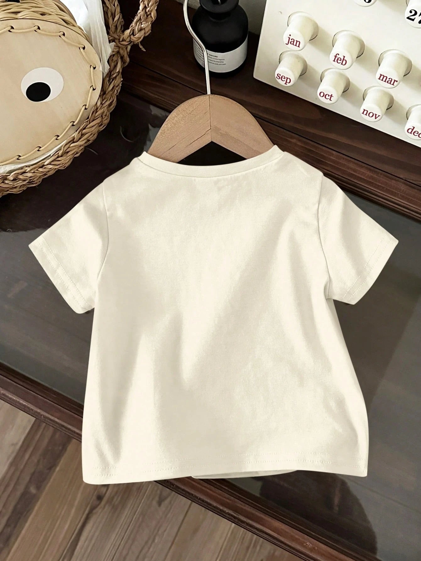 Baby Boy Casual Minimalist Hand-Drawn Animal Print Top Suitable For Spring And Summer