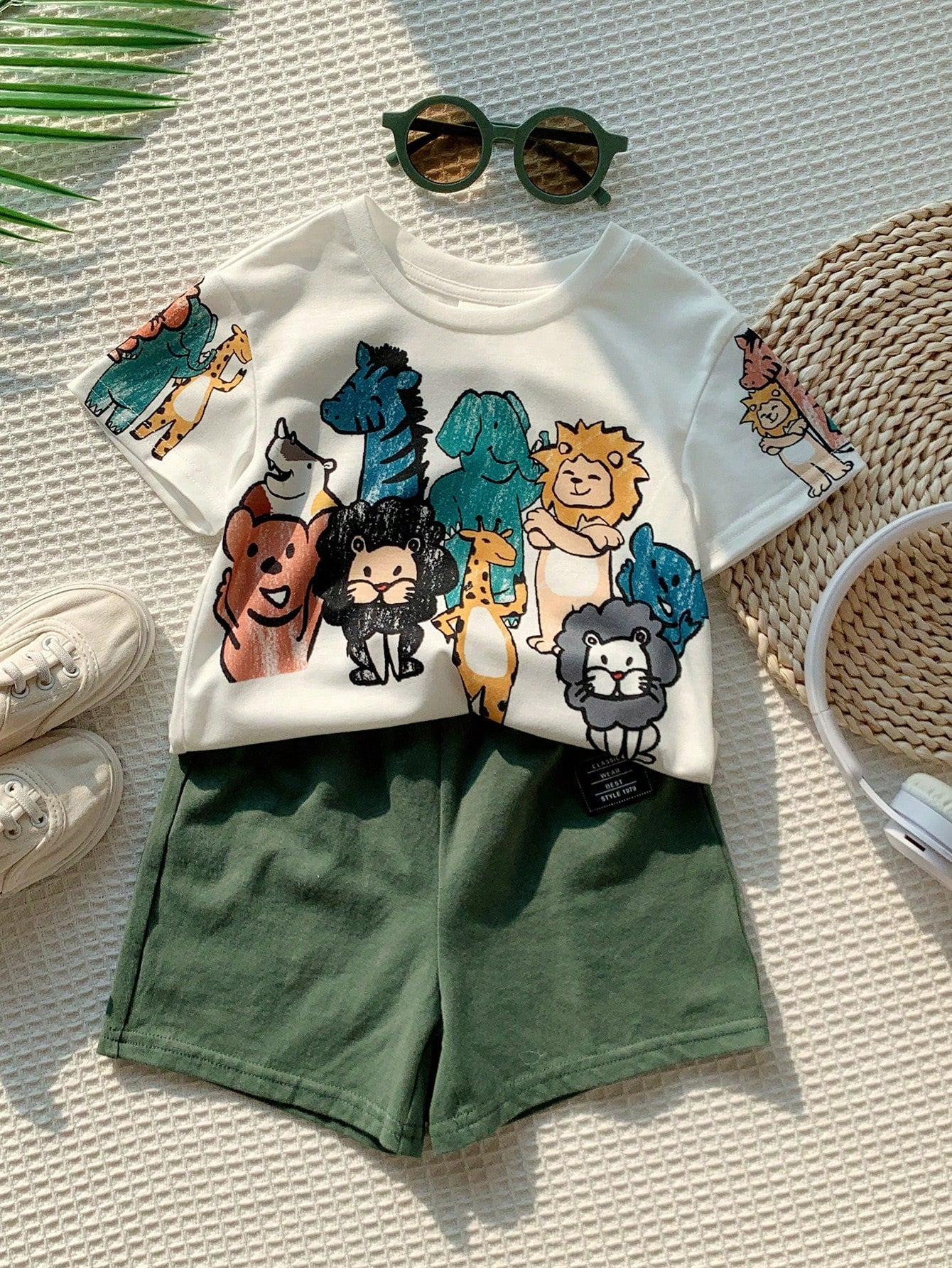 Baby Boy Casual Minimalist Hand-Drawn Animal Print Top Suitable For Spring And Summer