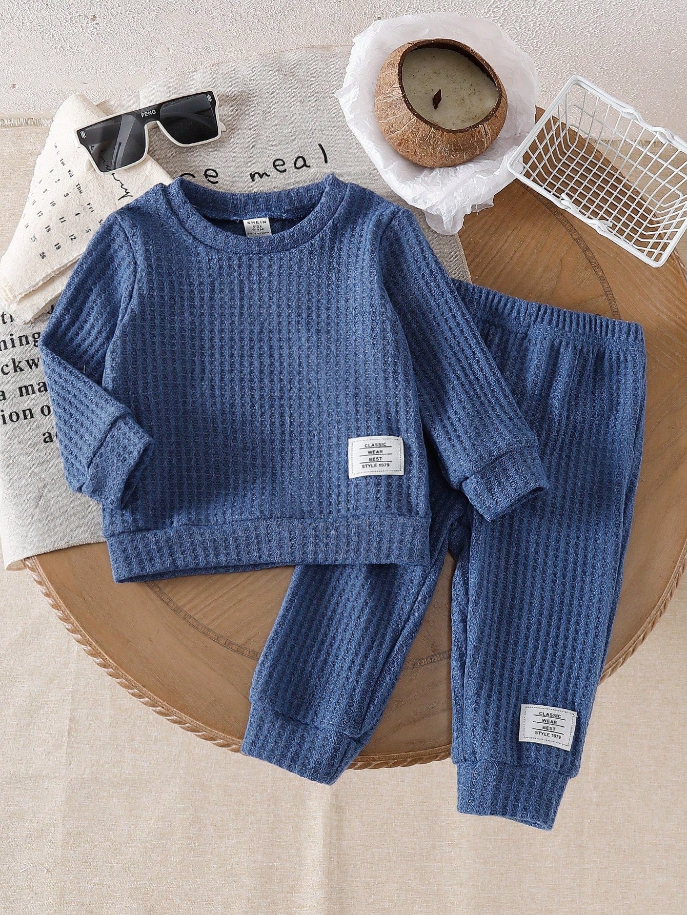 Baby Boy Comfortable Crew Neck Long Sleeve Sports Top & Sweatpants 2-Piece Set, College Style Striped Bear Pattern