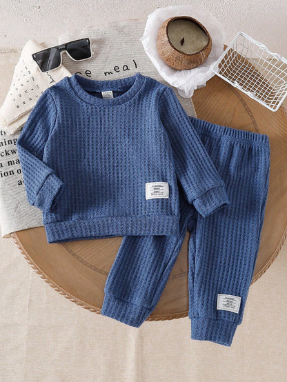 Baby Boy Comfortable Crew Neck Long Sleeve Sports Top & Sweatpants 2-Piece Set, College Style Striped Bear Pattern