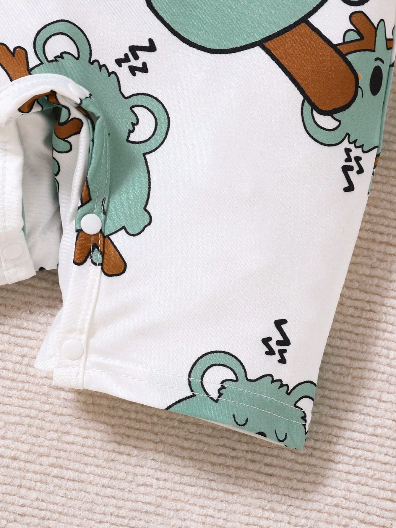 Baby Boy Cute Animal Print Strap Shorts With Round Neck Short Sleeve Romper, Suitable For Summer