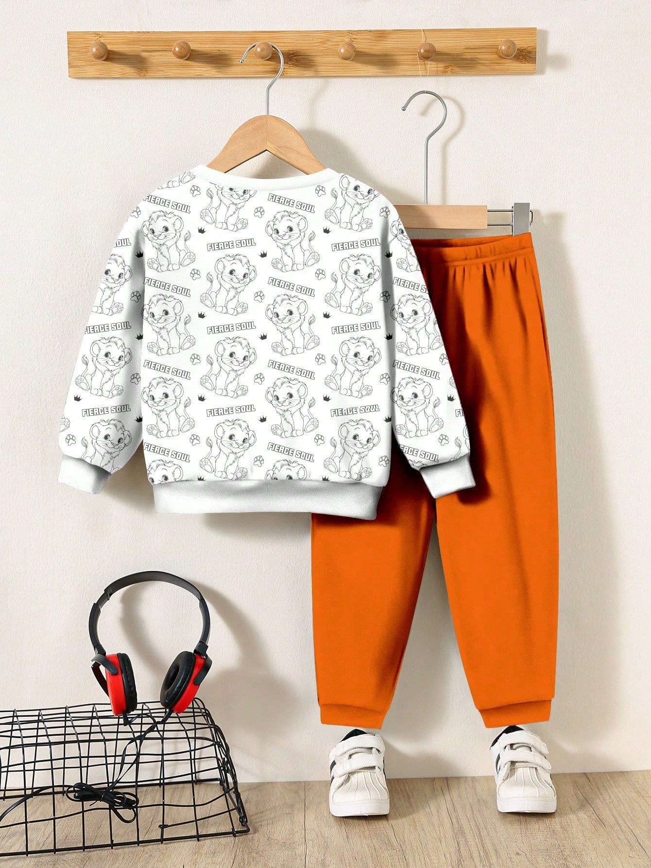 Baby Boy Cute Orange Happy Lion Cub Cartoon White Sweatshirt & Pants Set,Autumn Vacation Casual Loose Soft Knit Family Outfit For Winter