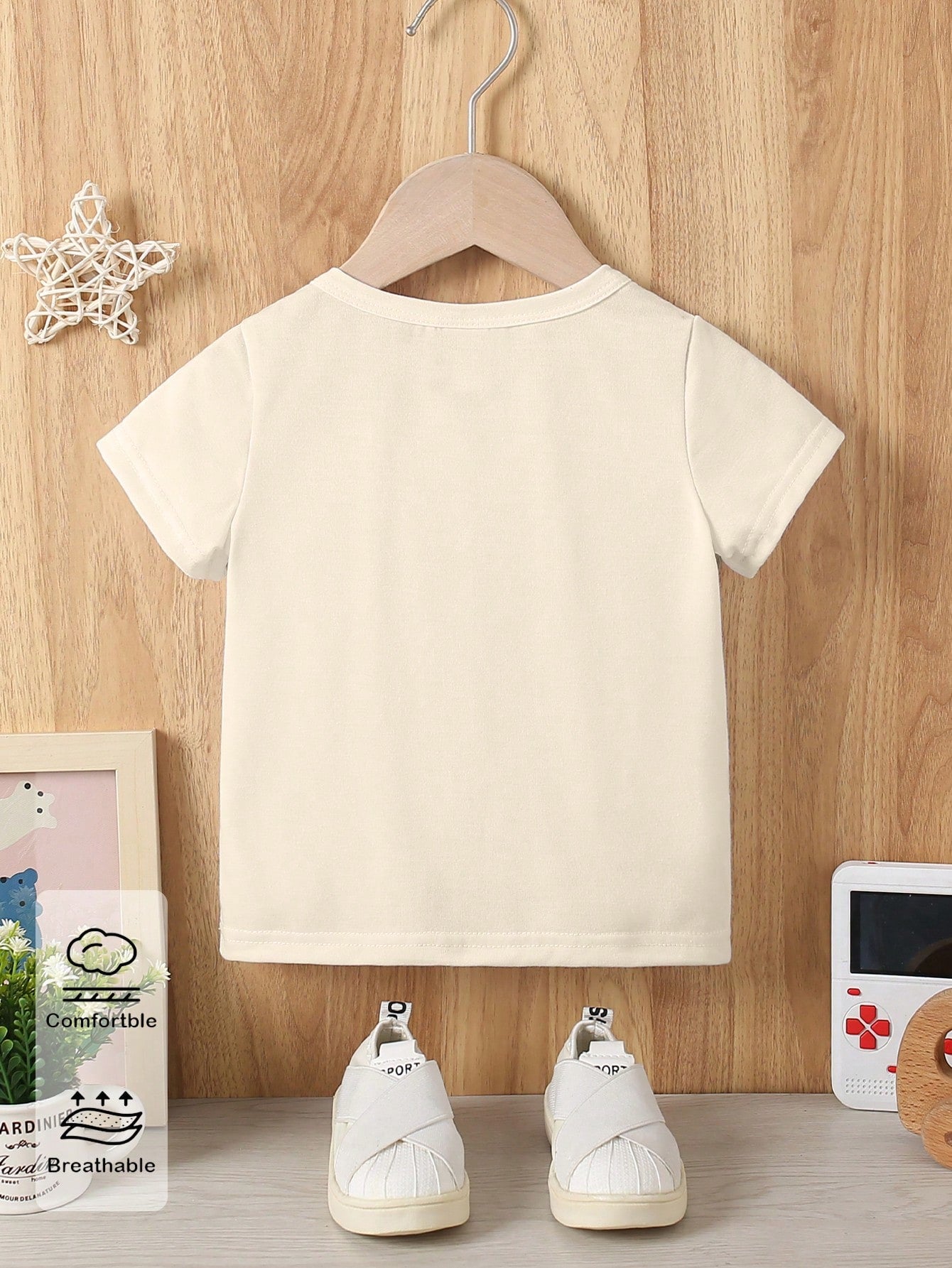 Baby Boy Fresh Cute Cartoon Simple Character Heart Print Beige Short Sleeve T-Shirt, Comfortable Casual Vibe Top