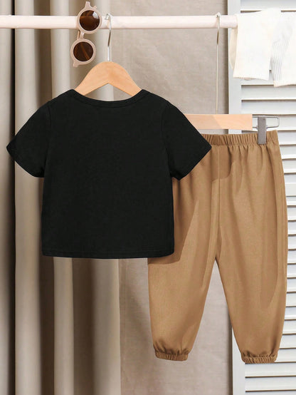 Baby Boy/Girl Cute Casual Letter Print Loose Short Sleeve T-Shirt And Cargo Pants Set With Large Pockets, Suitable For Spring, Summer, Autumn
