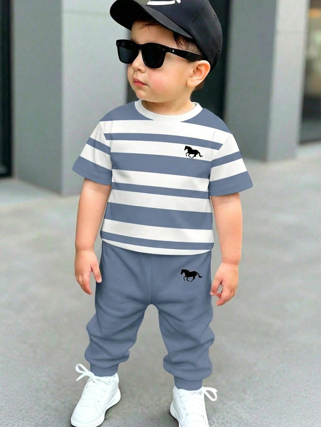 Baby Boys Loose Sports Casual Simple Comfortable Short Sleeve T-Shirt And Long Pants 2-Piece Set, Suitable For Spring/Summer, Classic Cool Handsome Cartoon Jurassic Dinosaur Pattern Print, Classic Tyr