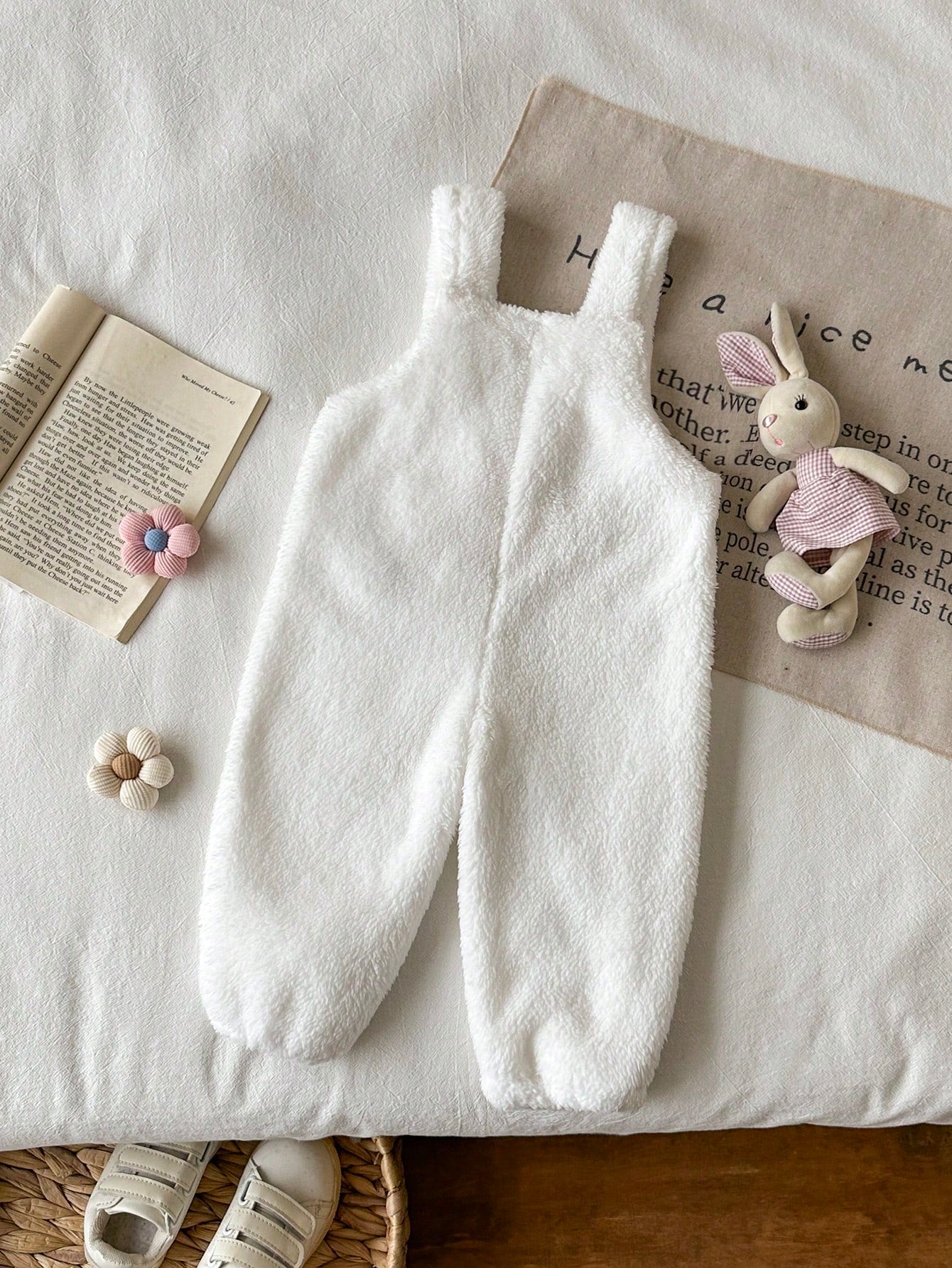 Baby Girls Pink And White Polka Dot Fuzzy Overalls Big Bow Embroidery Infant Autumn/Winter Outdoor Photoshoot Romper Cozy Newborn Footed Jumpsuit Cute