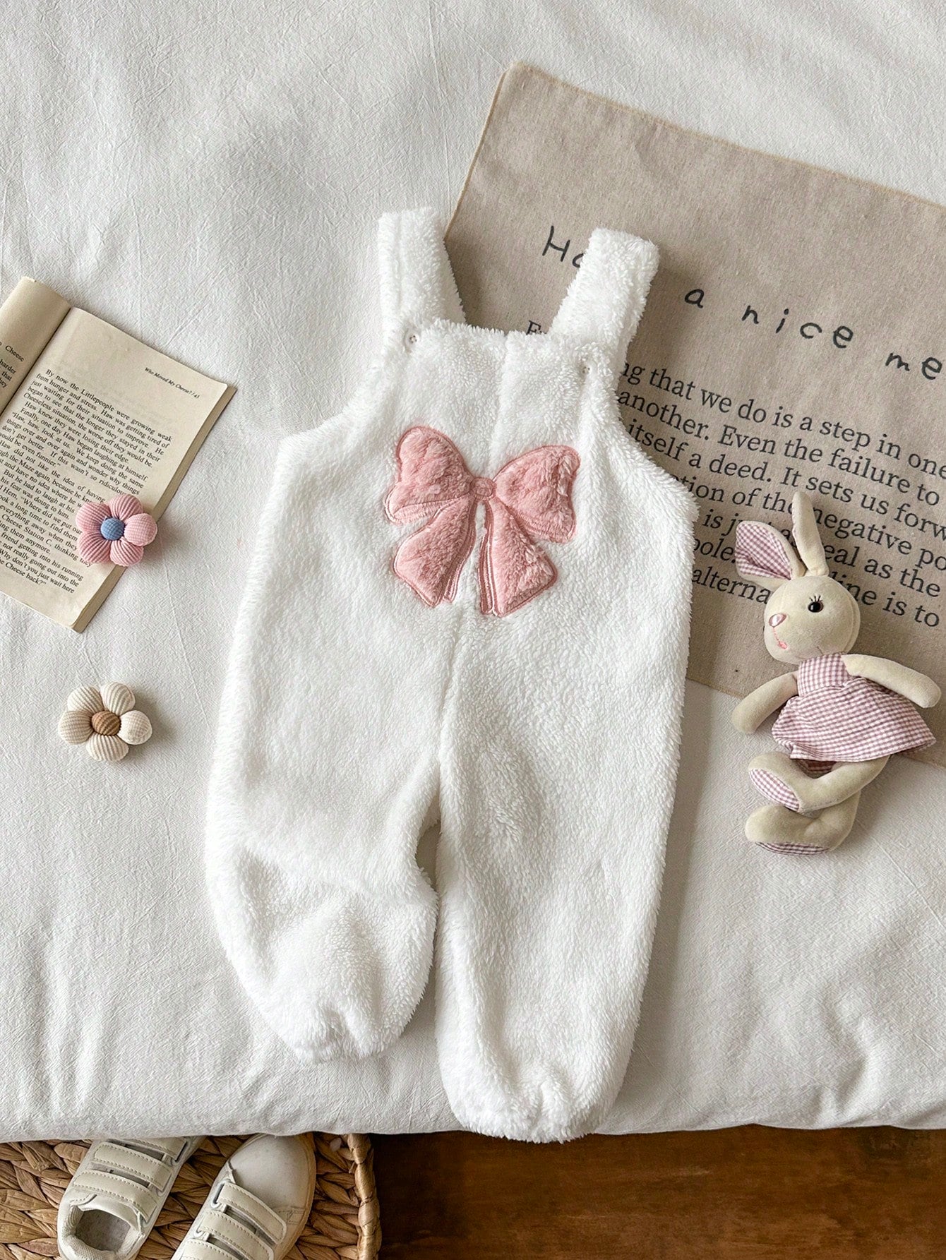 Baby Girls Pink And White Polka Dot Fuzzy Overalls Big Bow Embroidery Infant Autumn/Winter Outdoor Photoshoot Romper Cozy Newborn Footed Jumpsuit Cute