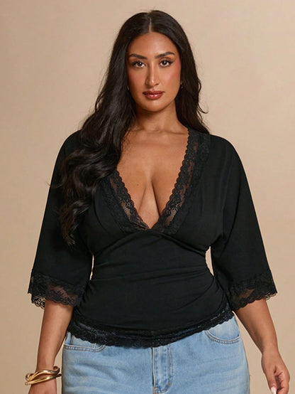BAE CURVE Plus Size Women's Black Lace Patchwork Date Night Evening Top, Elegant Sexy V-Neck Camisole, Festival, Wedding, Graduation, Casual, Y2k, Work Summer