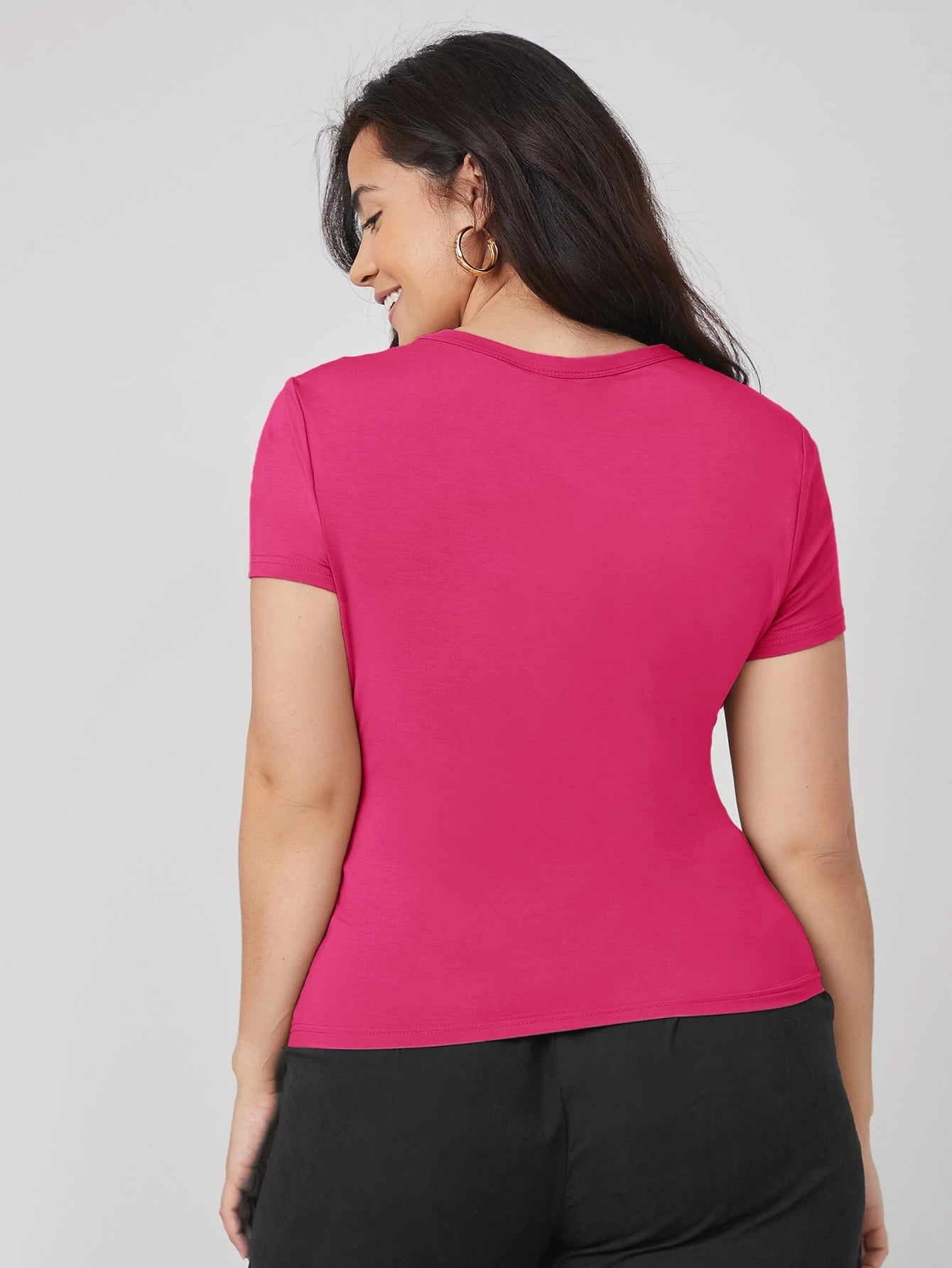 BASICS Plus Round Neck Solid Slim Tee Summer