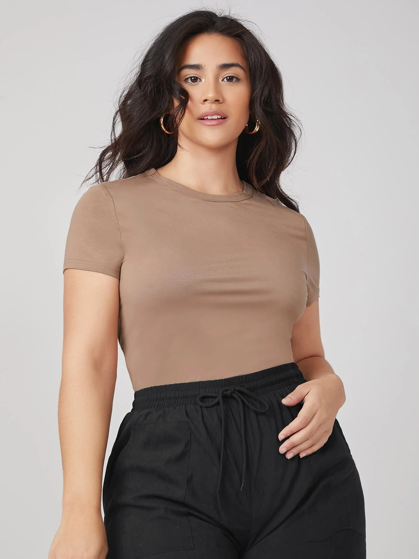 BASICS Plus Round Neck Solid Slim Tee Summer