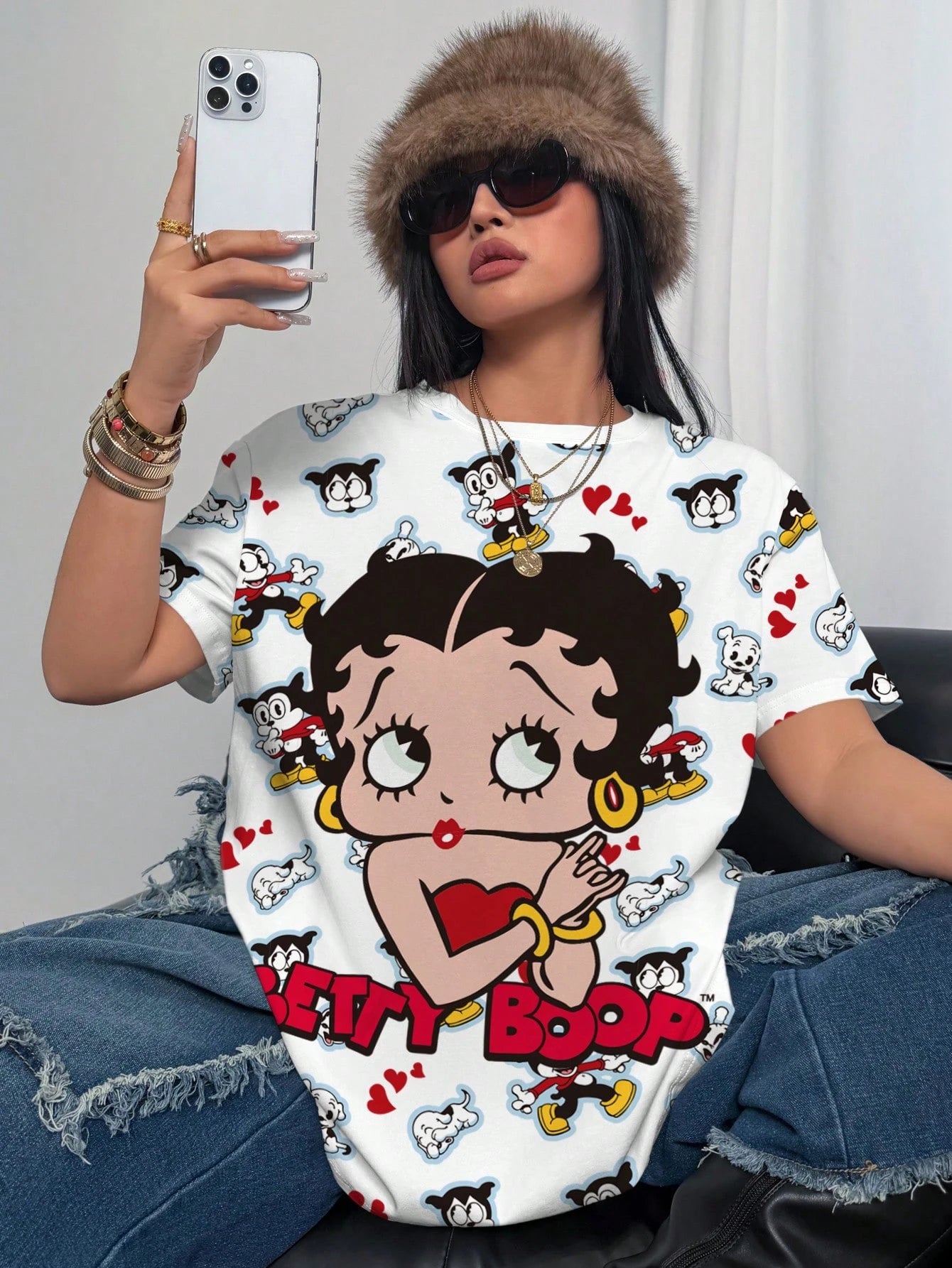Betty Boop x Plus Size Women Round Neck Short Sleeve Casual T-Shirt