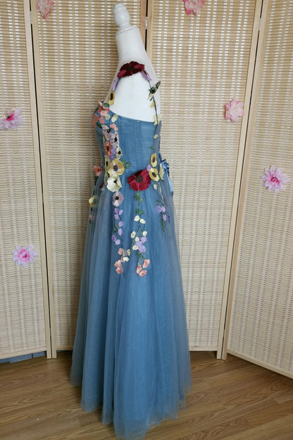 Blue Tulle A-line Formal Dress with Floral Embroidery