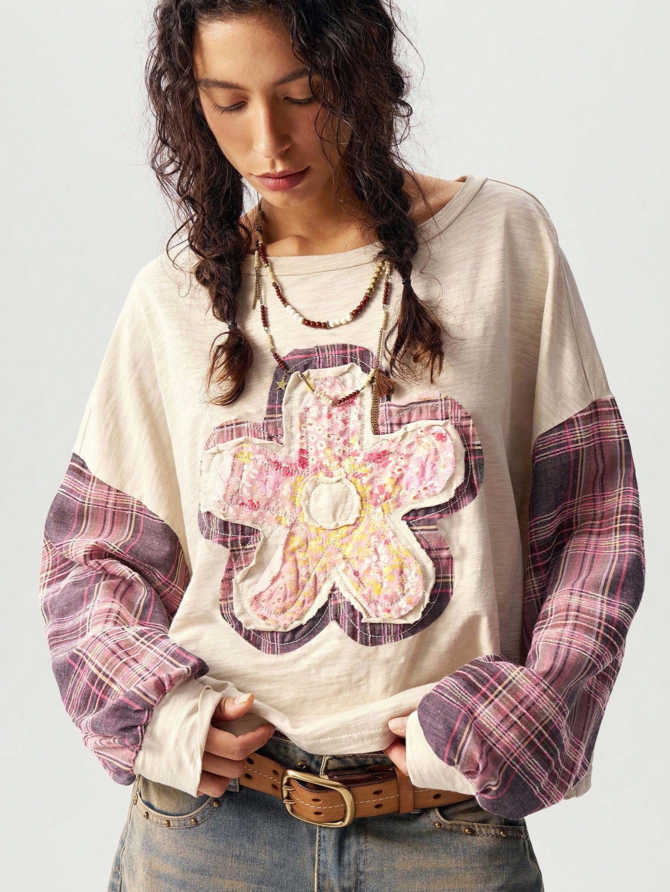 Bohemela Plus Size Women's Beige Autumn Patchwork Plaid Floral Applique Drop Shoulder Long Sleeve Top,Boho Vacation Cottagecore Aesthetic Hippie Casual Tops