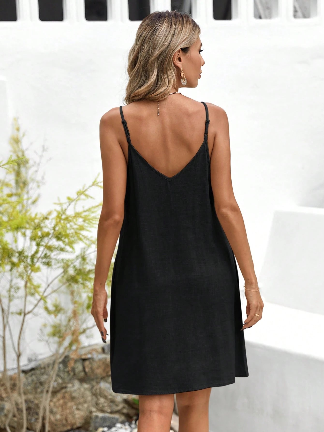 Brillora Vacation Solid Color Woven Spaghetti Strap Linen Side Pocket Mini Dress