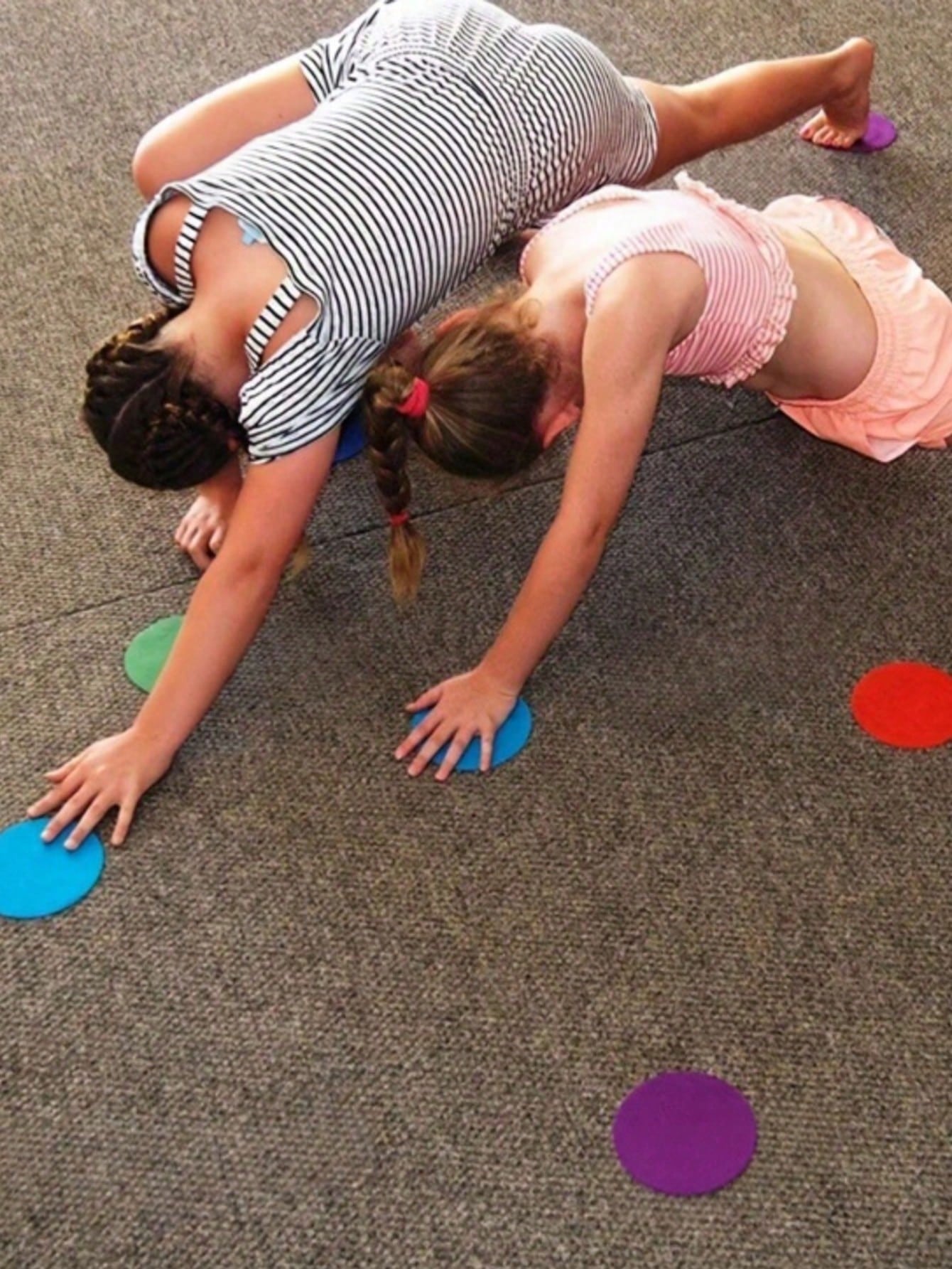 Carpet Spot Markers, Classroom Seating Carpet Spot Markers, Fixed Spot Markers, Multi-Color Dot Markers, For Games And Teachers (6 Colors) Back To School Season